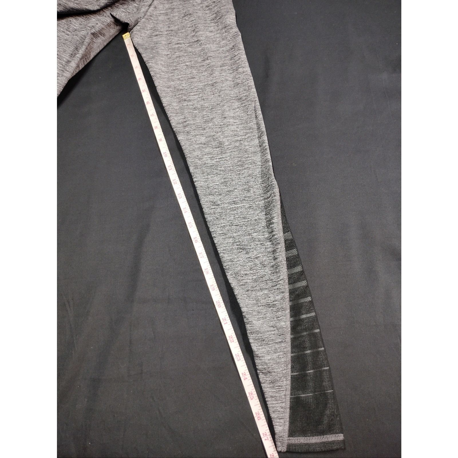 Champion Champion Gray Heather Leggings with Black Contrast Panels Size 22" - 6 Thumbnail