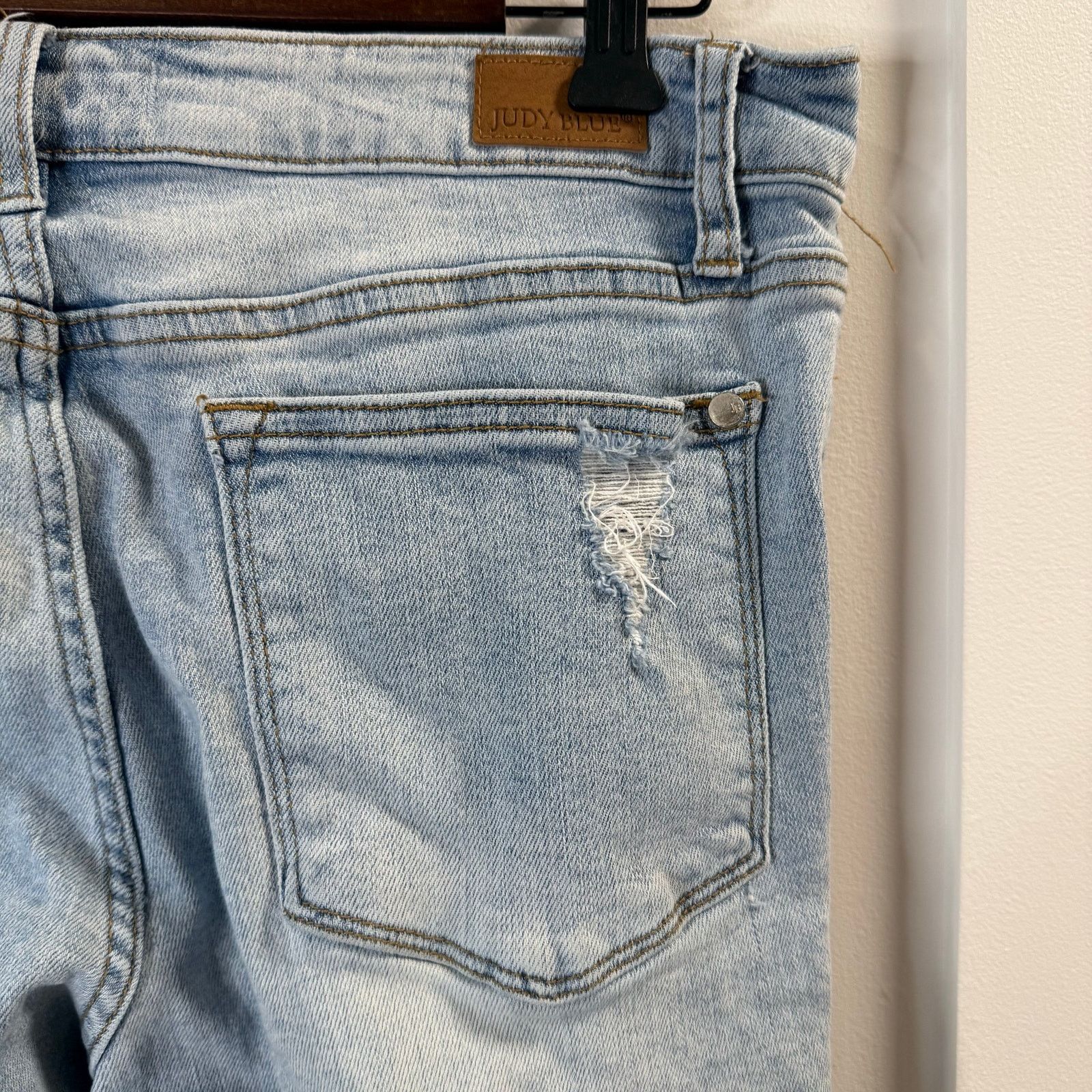 Judy Blue Judy Blue Women’s Distressed Boyfriend Jeans Size 11 Size 30" / US 8 / IT 44 - 5 Thumbnail