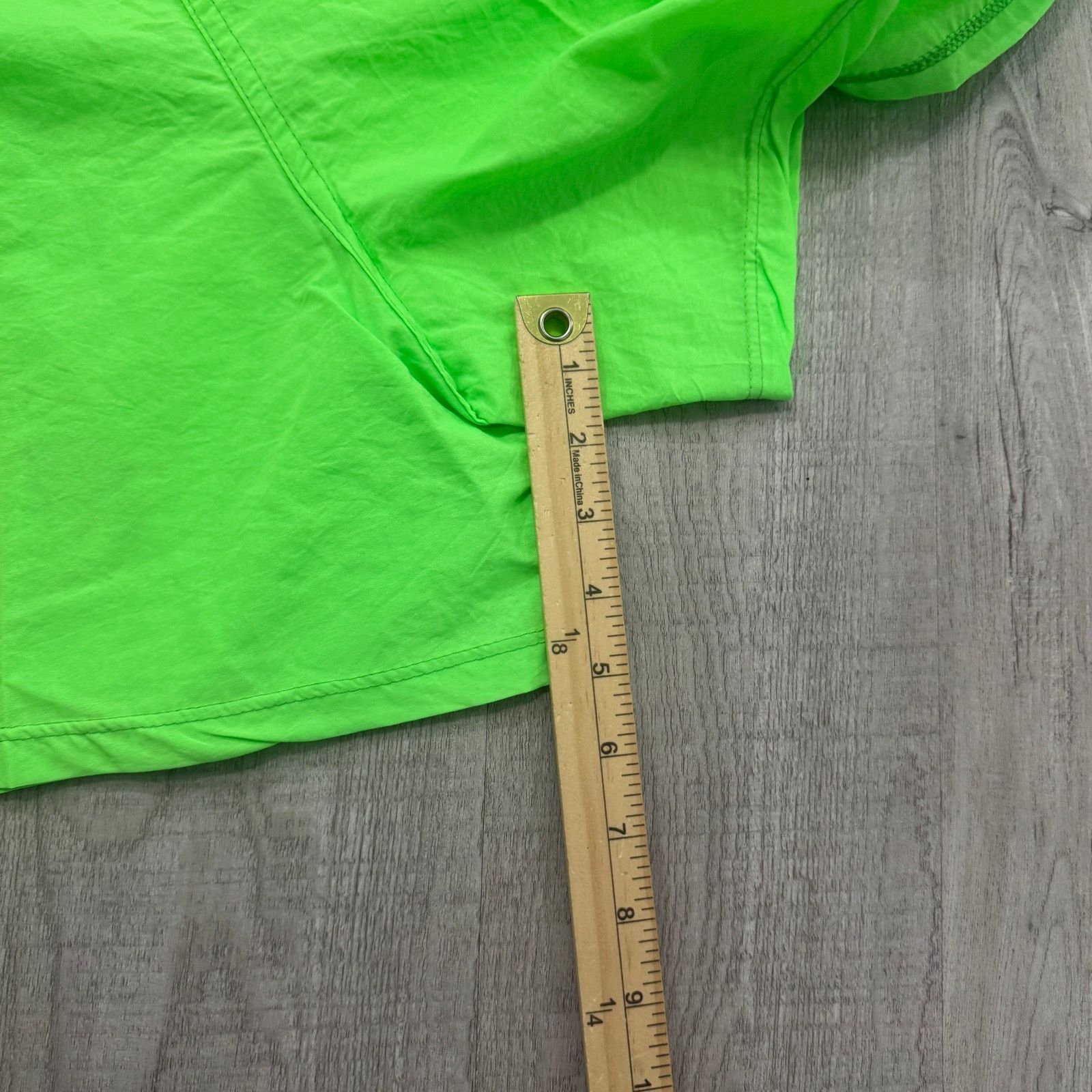 Vintage NEW Vintage USA Sport Surf Shorts Mens Small Green 80s Size US 26 / EU 42 - 10 Thumbnail