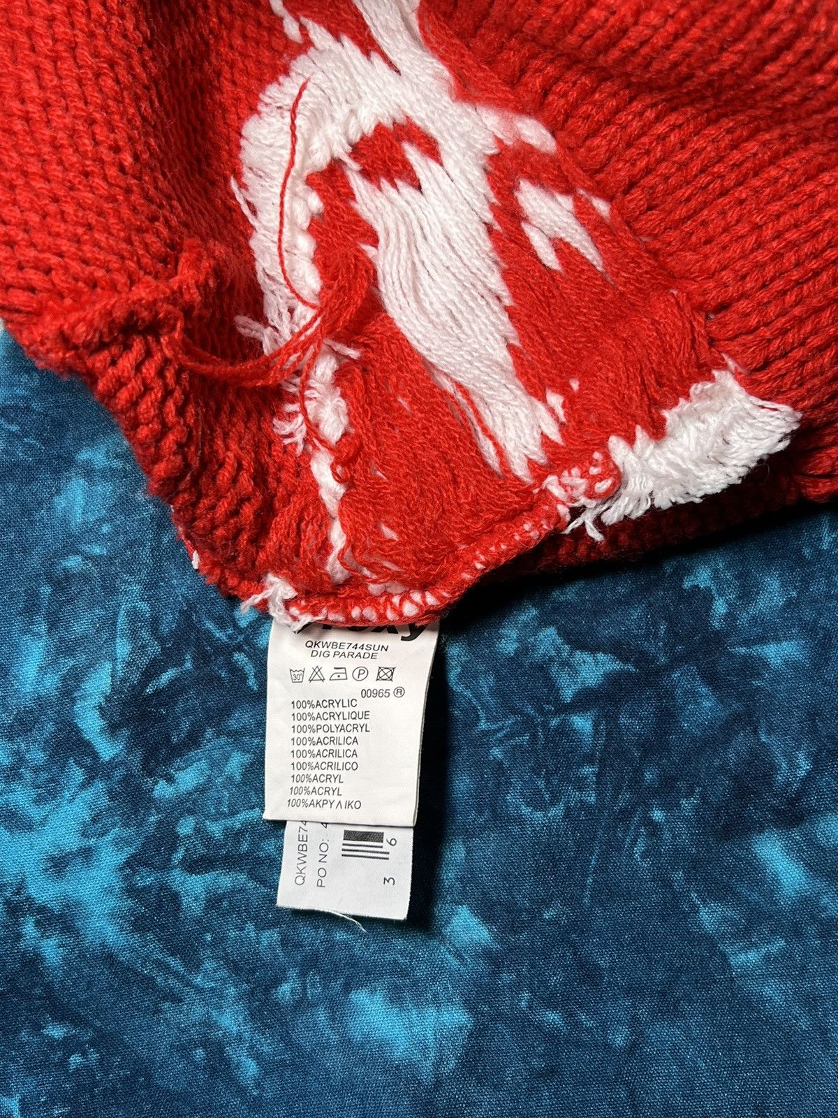 Japanese Brand Y2K Roxy Beanie Knitted Winter hat style Quiksilver Size ONE SIZE - 11 Thumbnail