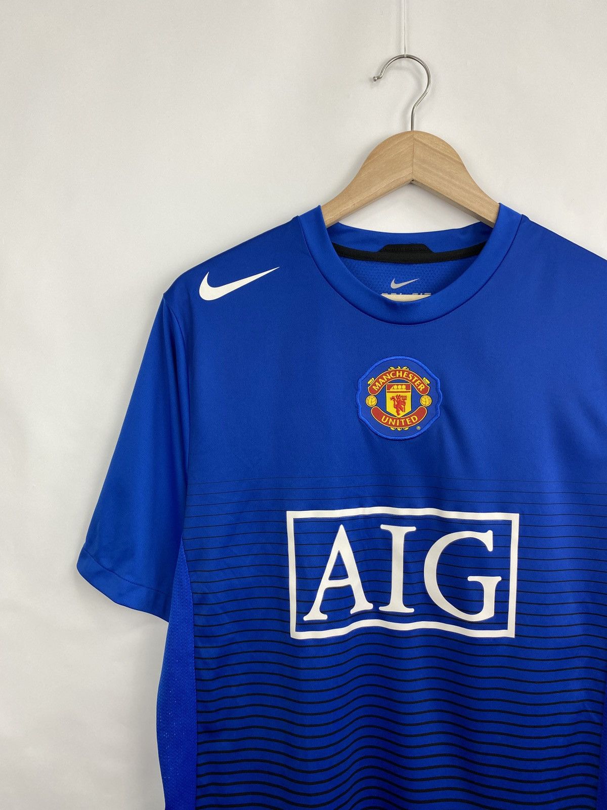 Nike 🏴󠁧󠁢󠁥󠁮󠁧󠁿Y2K Manchester United Nike 2010 Soccer Jersey Tee Blokecore Size US L / EU 52-54 / 3 - 2 Thumbnail