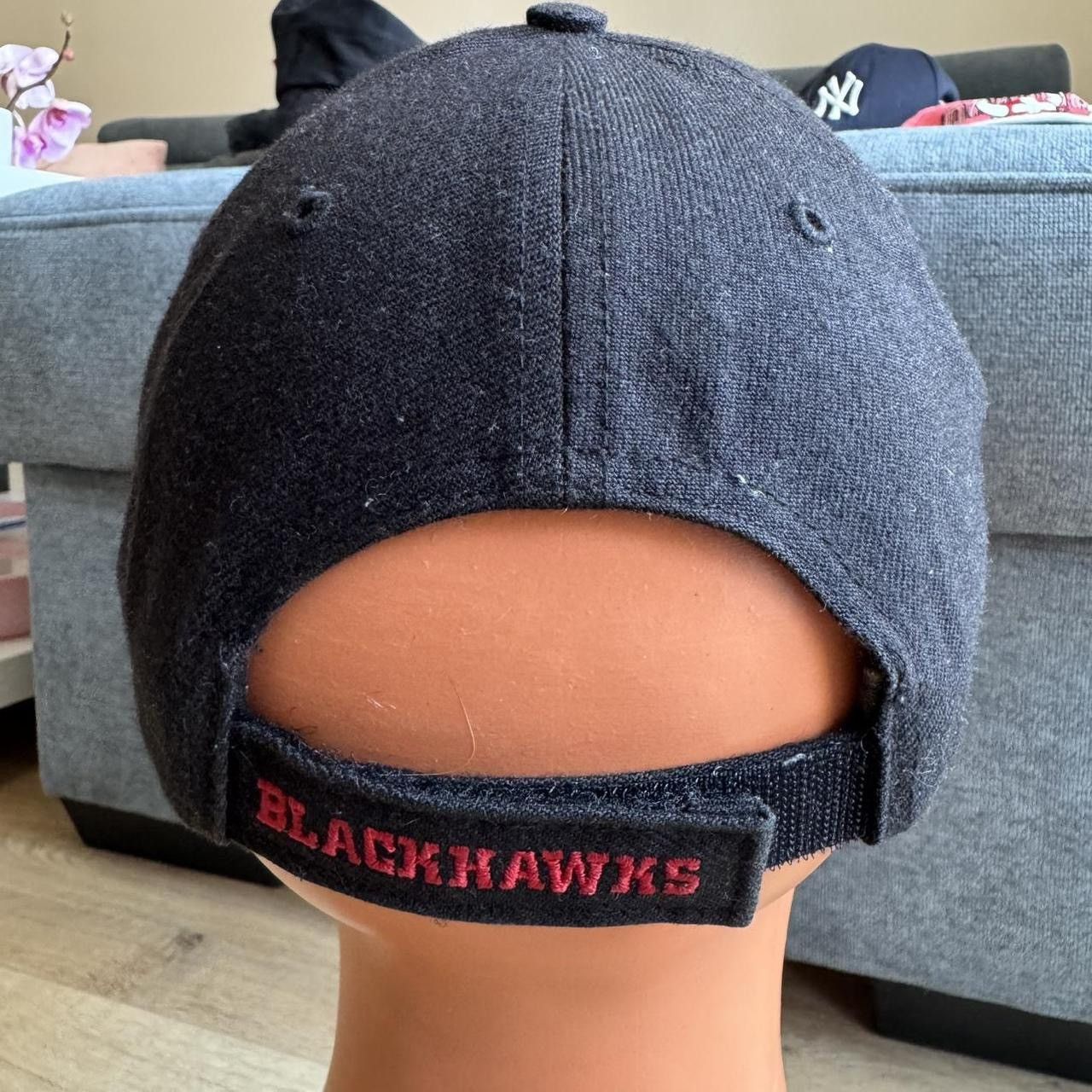 47 Brand Blackhawks NHL Hat 47 Brand Adjustable Baseball Cap Size ONE SIZE - 3 Thumbnail