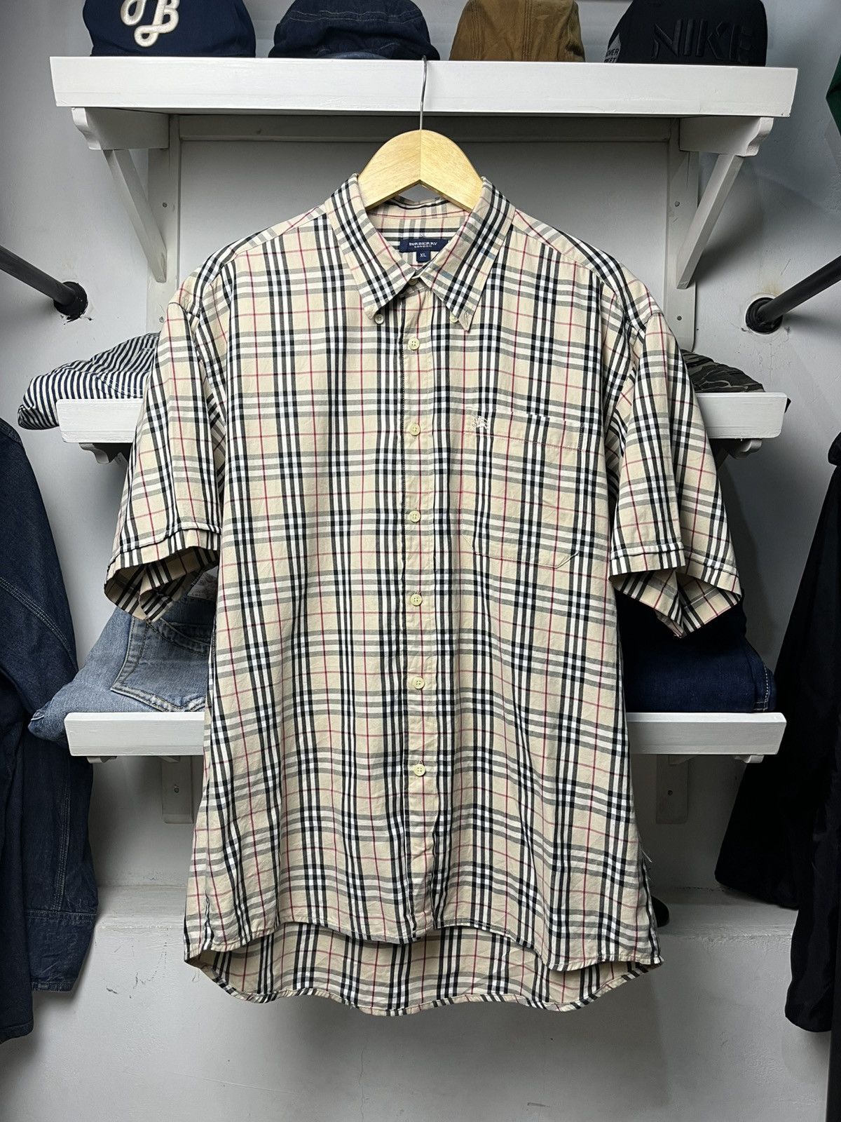 Burberry Vintage Burberry Novacheck Short Sleeve Button Up Shirt Size US L / EU 52-54 / 3 - 1 Thumbnail