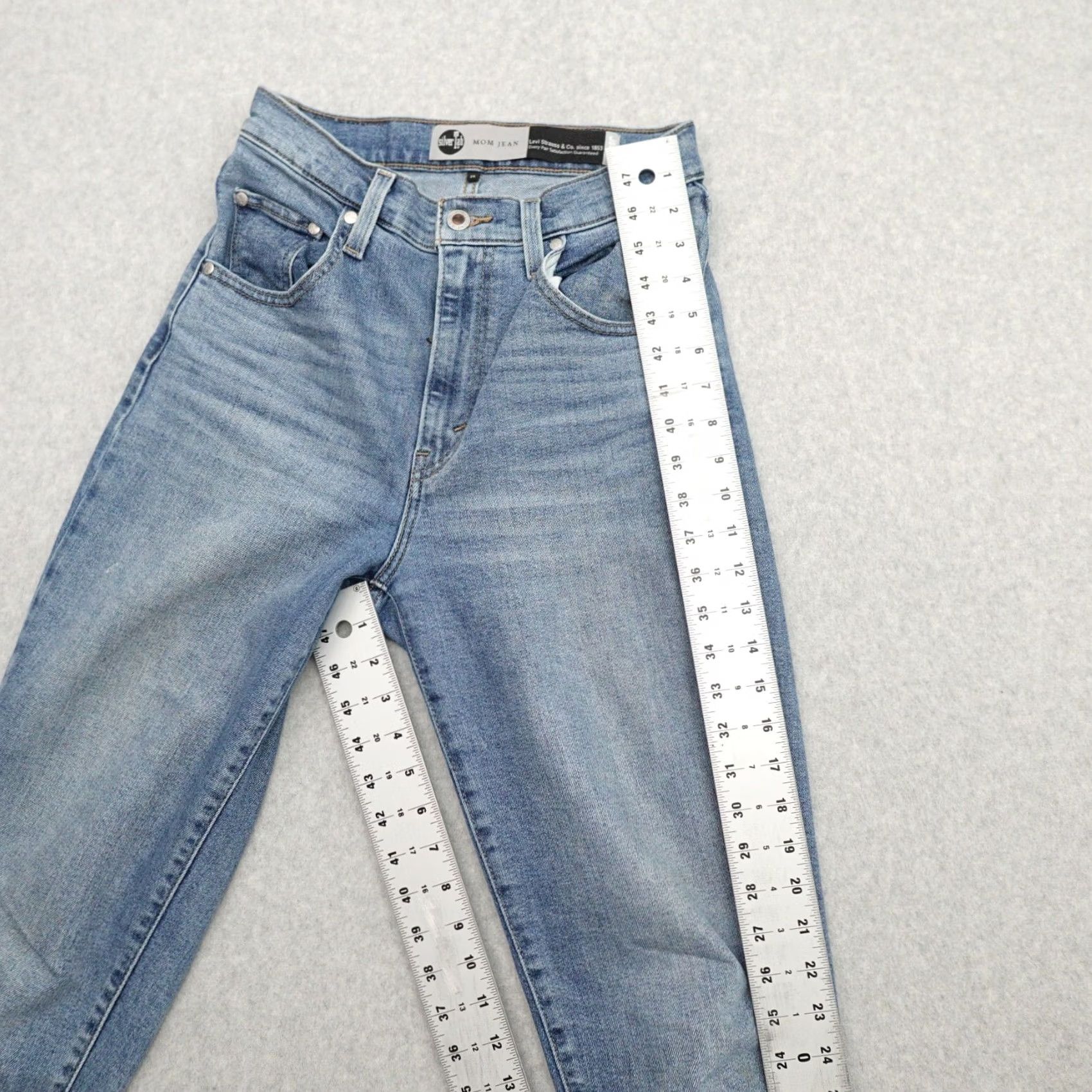 Levi's Levi's Silvertab Jeans Womens 26 (26X26) Light Wash Mom Distressed Blue 90s Style Womens Jeans Size 26" / US 2 / IT 38 - 6 Thumbnail