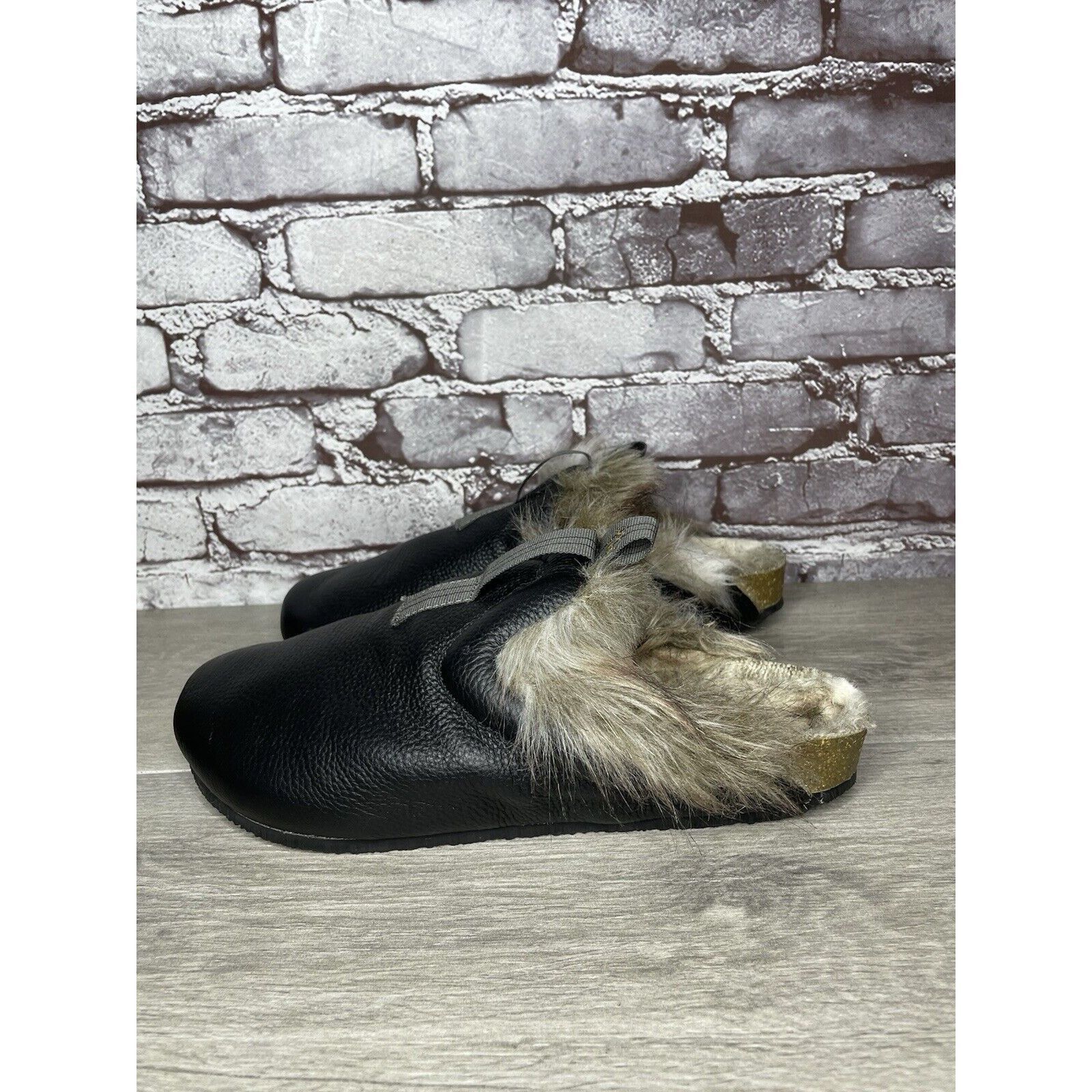 Other BANTHA Vibram Black Leather Sherpa Fur Lined Cork Mules Shoe Size US 10.5 / IT 40.5 - 1 Thumbnail