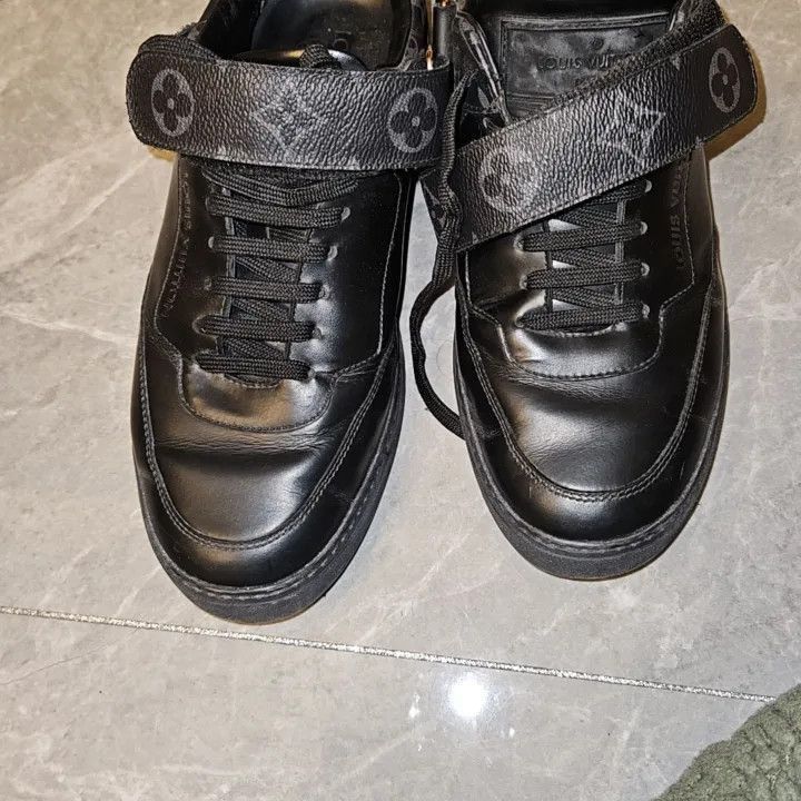 Louis Vuitton Louis Vuitton Black Fashion Sneakers for Men -2508 Size US 6.5 / EU 39-40 - 8 Thumbnail