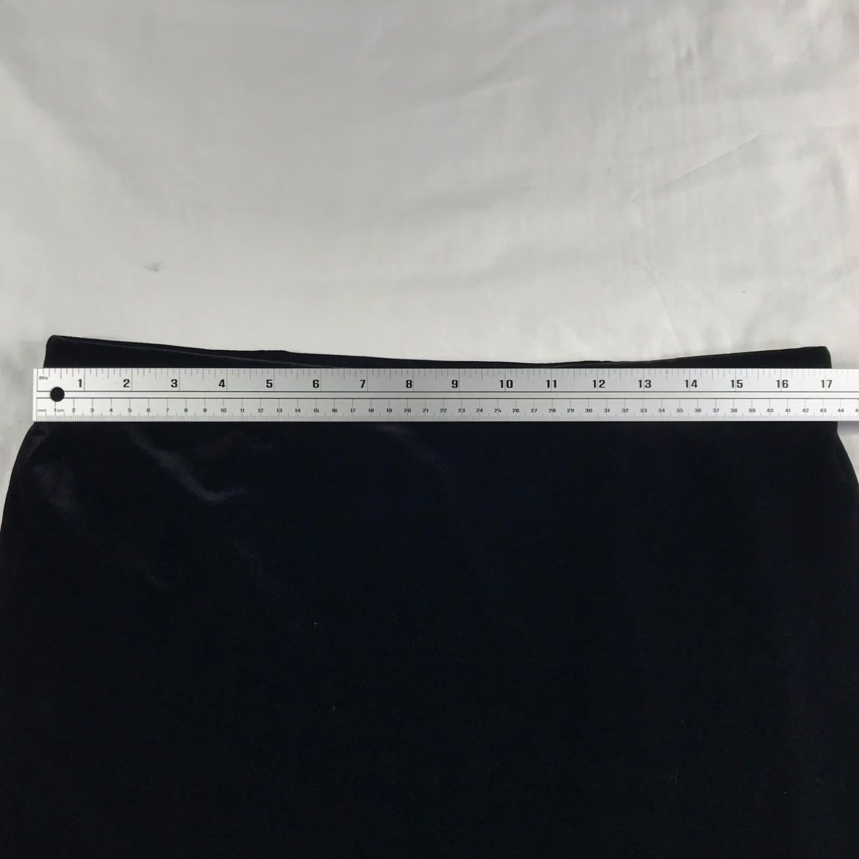 Loft LOFT Skirt Velvet Pencil Midi Black Size L Elastic Waist NEW 510996 Size 36" / US 14 / IT 50 - 3 Thumbnail