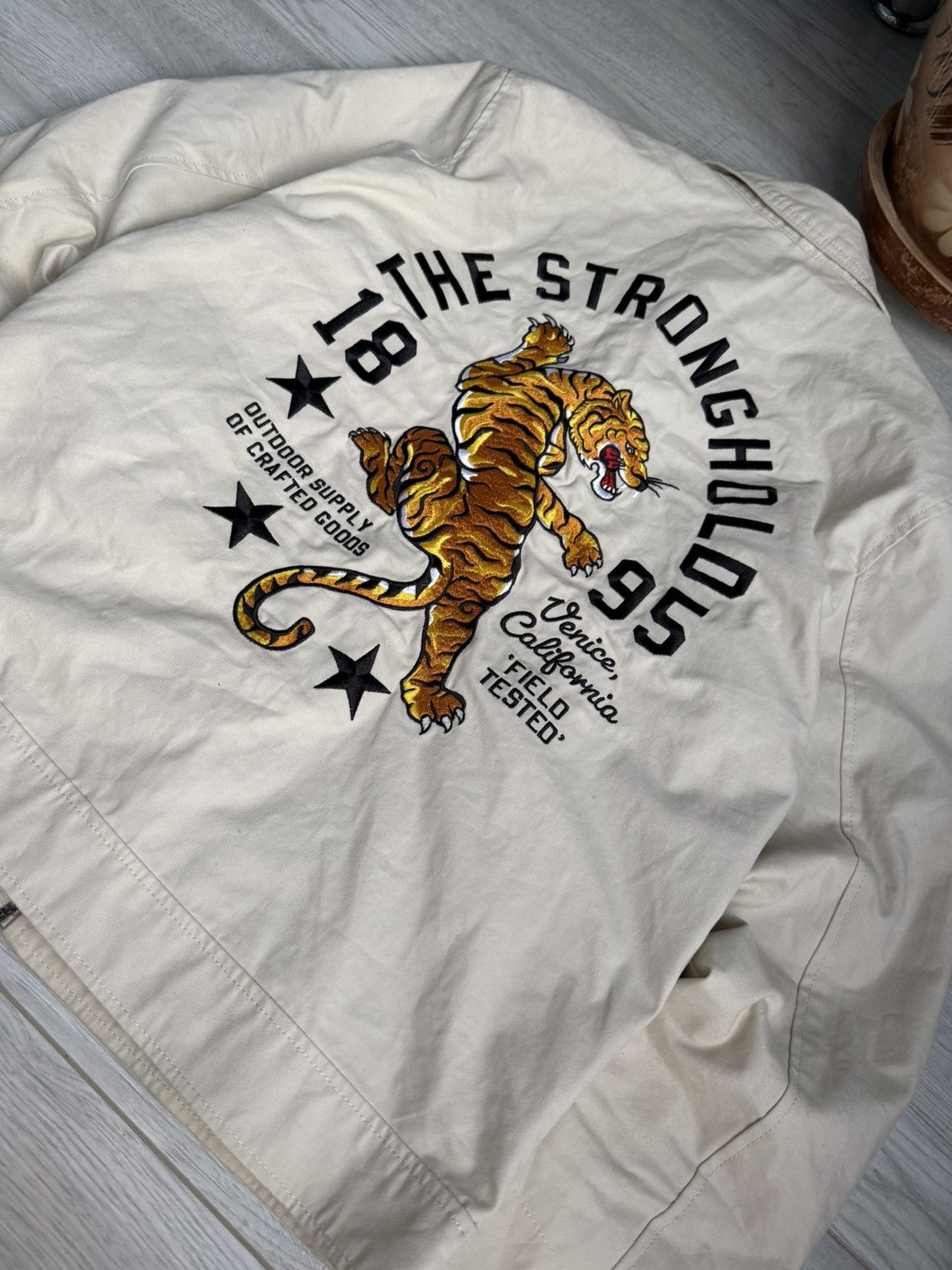 Stronghold × The Stronghold × Vintage Vintage The Stronghold Jacket tiger back logo Size US M / EU 48-50 / 2 - 3 Thumbnail