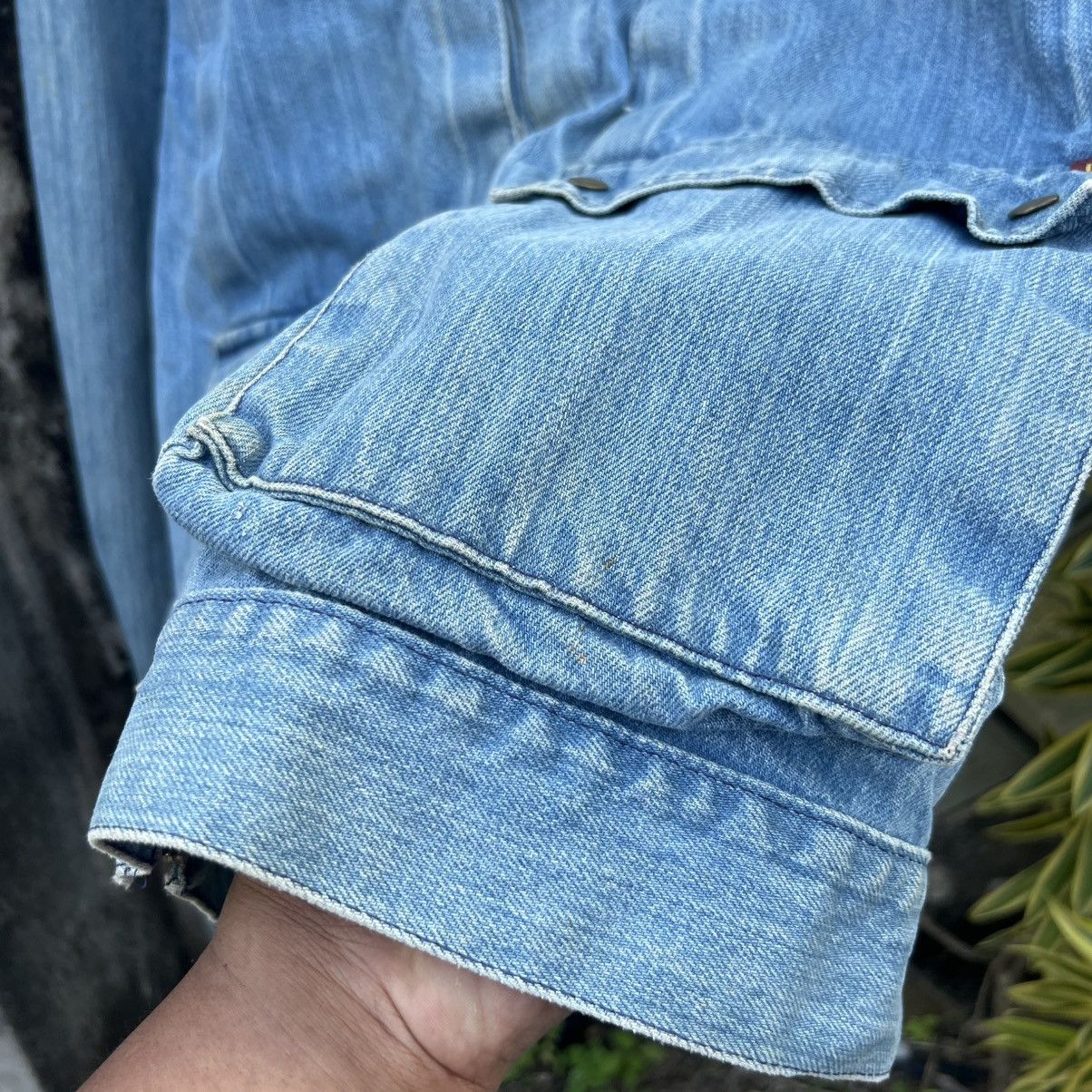Lee “VINTAGE” 90s LEE LIGHT WASH DENIM ZIP-UP FIELD JACKET Size US L / EU 52-54 / 3 - 13 Thumbnail