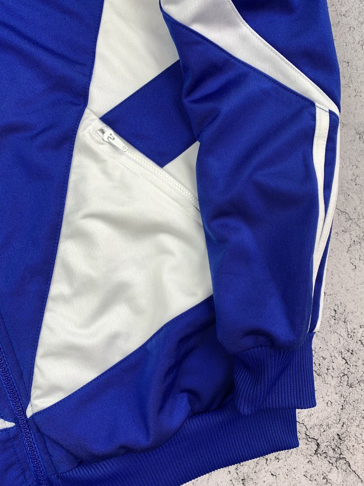Adidas × Vintage Adidas Originals Vintage 80s Mens Full-Zip Jacket Size M-L Size US M / EU 48-50 / 2 - 7 Thumbnail
