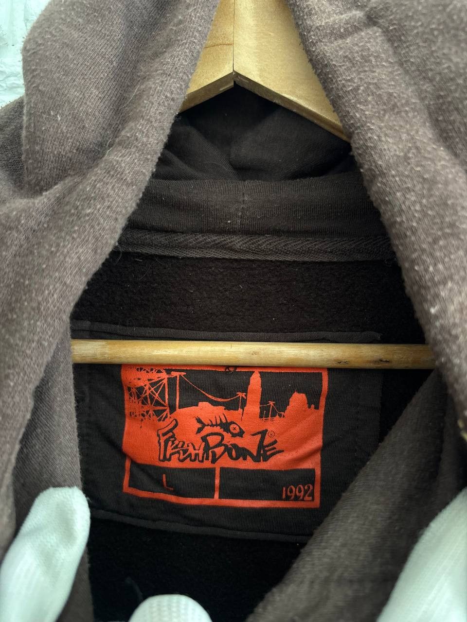 Other Fishbone hoodie big loge vintage 1992 rare brown Y2K SKATE Size US M / EU 48-50 / 2 - 10 Thumbnail