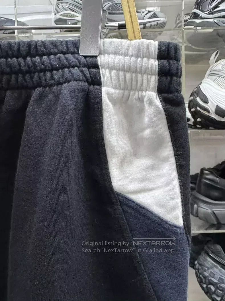 Balenciaga Balenciaga size L 3b Sports Short L Size Size US 27 - 3 Thumbnail