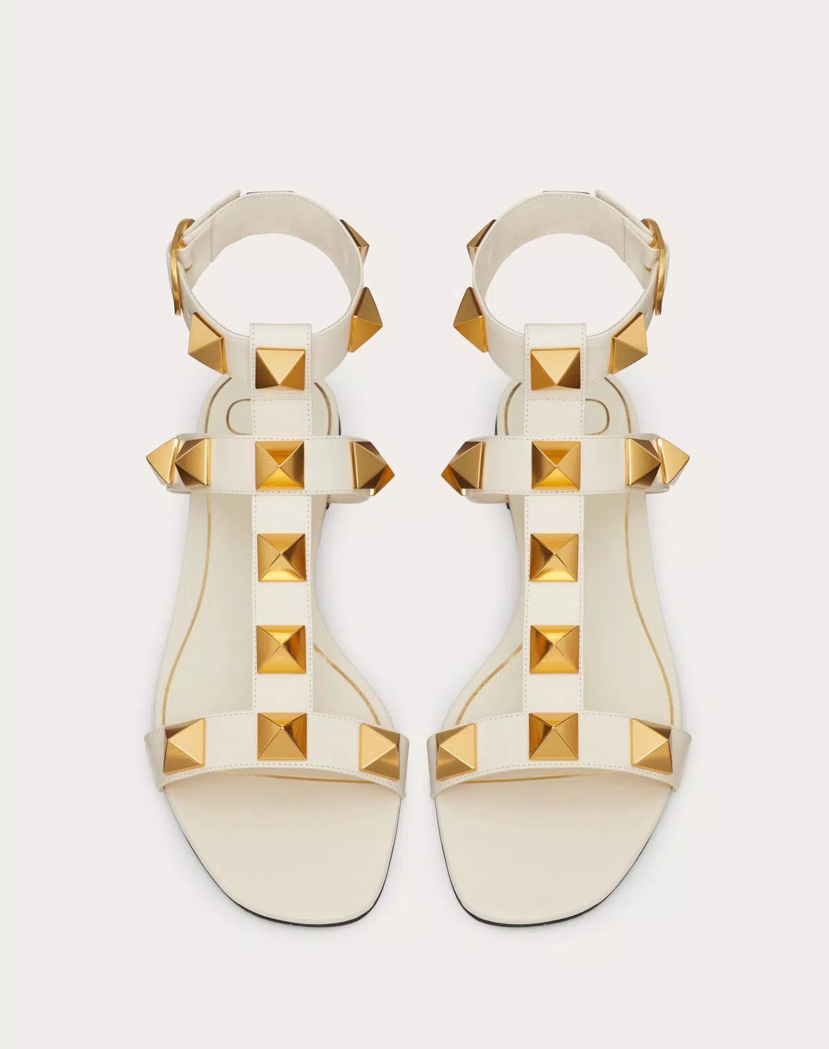 Valentino o1s1wg110625 Roman Stud Flat Calfskin Sandal in White Size US 9.5 / IT 39.5 - 4 Thumbnail