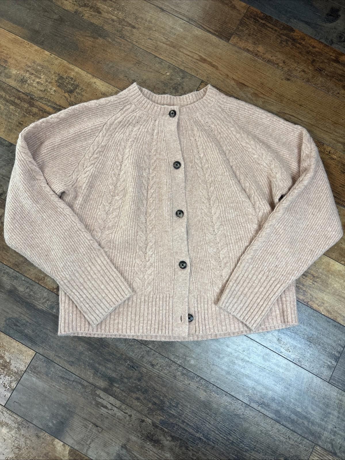 The Unbranded Brand On 34th Women's sweater Button Up Size Large Pink Size L / US 10 / IT 46 - 1 Thumbnail