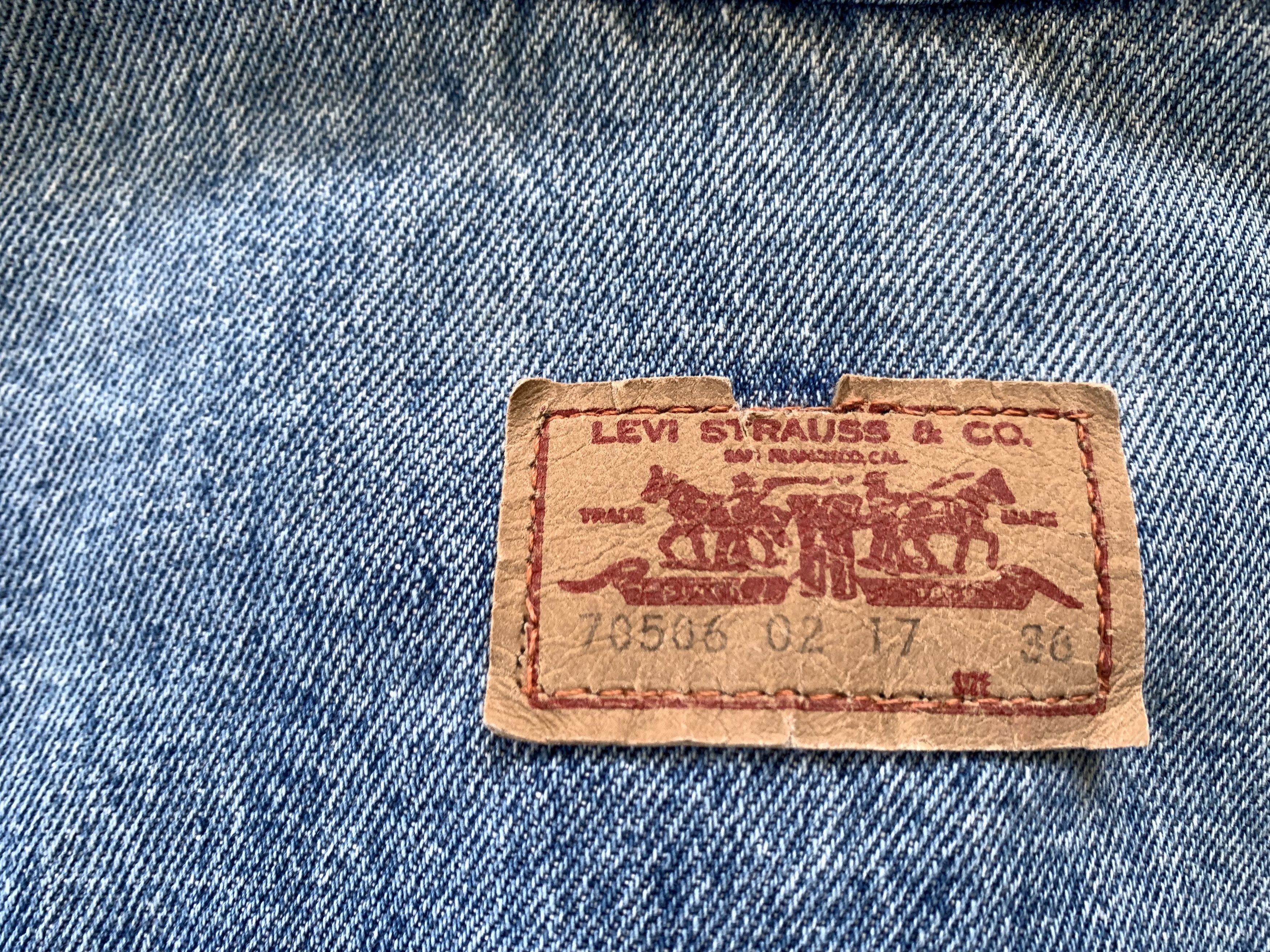 Levi's Vintage Clothing Levi’s Vintage Denim Trucker Jacket Made in France Size L / US 10 / IT 46 - 11 Thumbnail