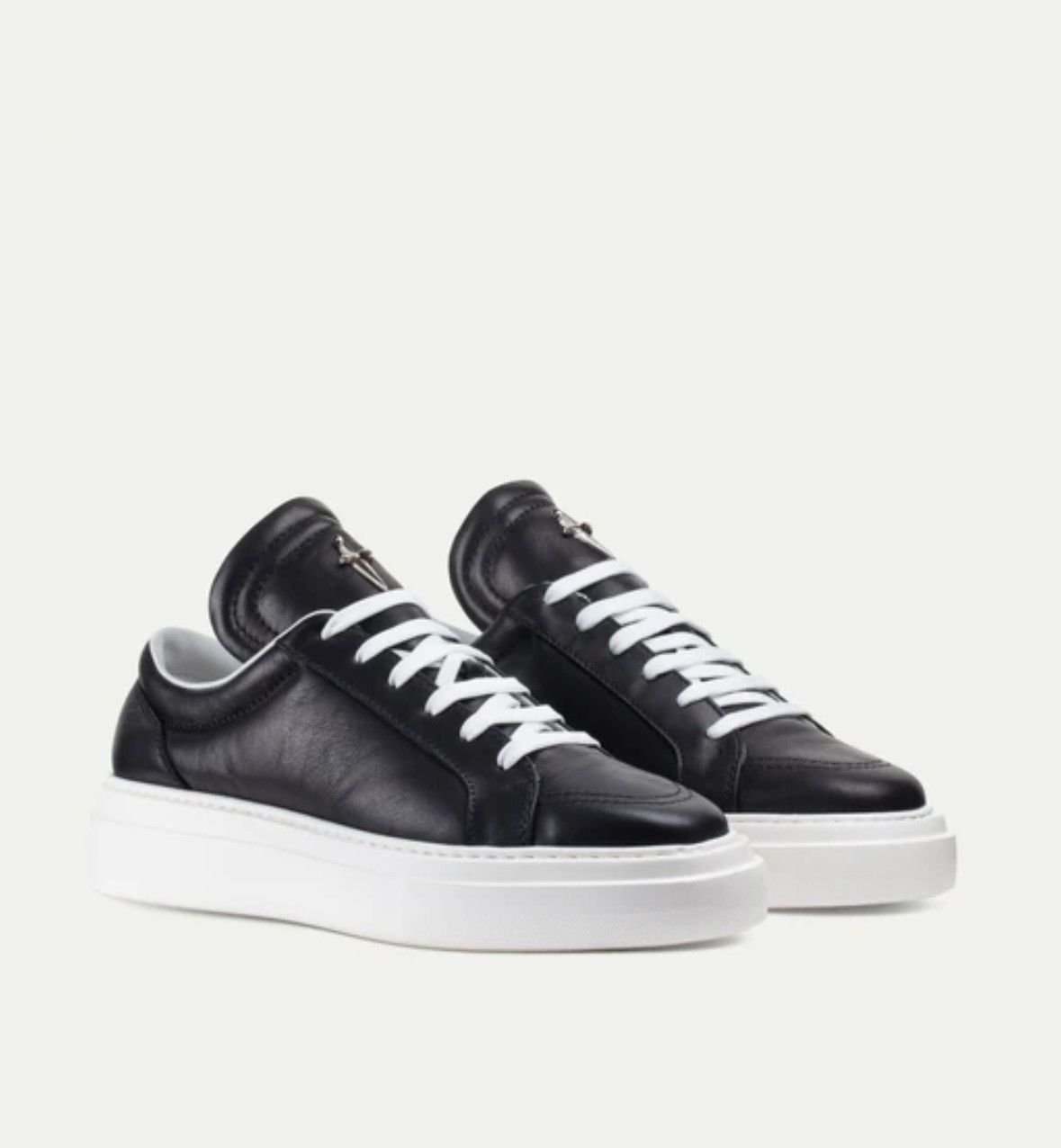 image of Cesare Paciotti Stark Low Top Sneaker in Black/White, Men's (Size 11)