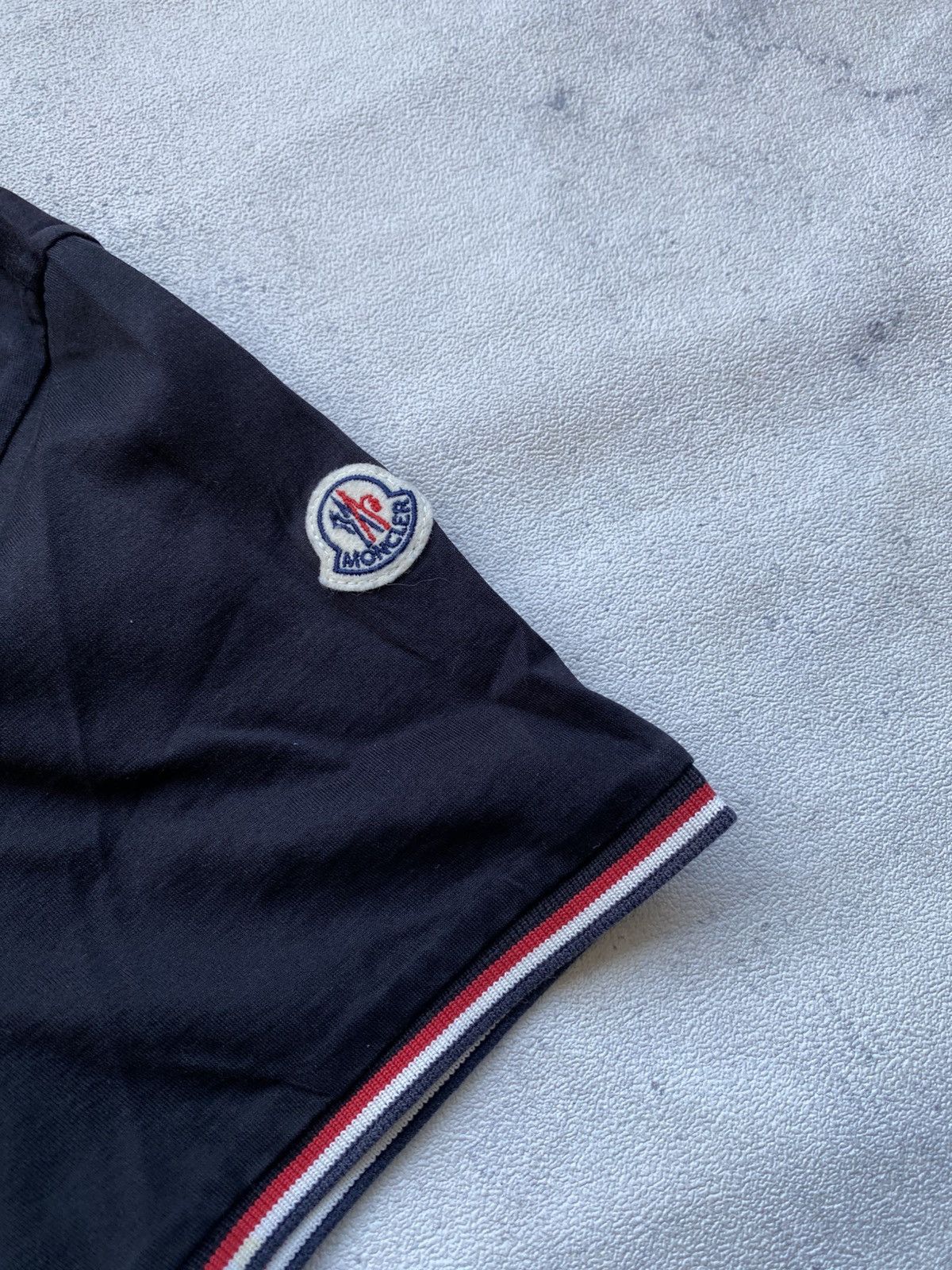 Moncler Moncler Maglia Patch Logo T-Shirt Size US L / EU 52-54 / 3 - 4 Thumbnail