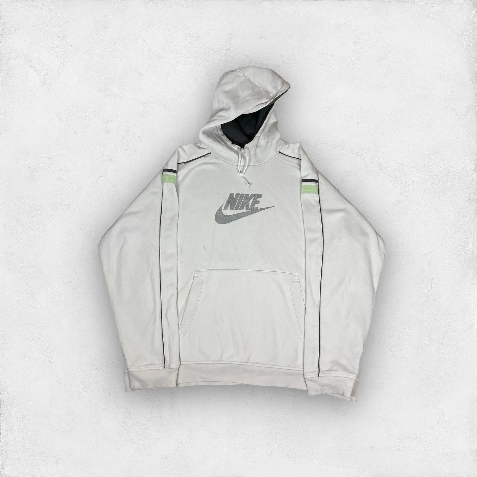 Nike × Vintage Nike Spellout Men's White Fleece Lined Pullover Hoodie XXL Size US XXL / EU 58 / 5 - 1 Thumbnail