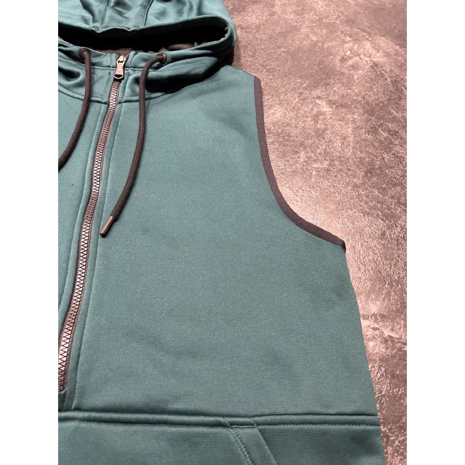 Under Armour VINTAGE Under Armour Women's Vest Fleece Water Resistant Moisture Wicking Green Medium Activewear Size M / US 6-8 / IT 42-44 - 7 Thumbnail