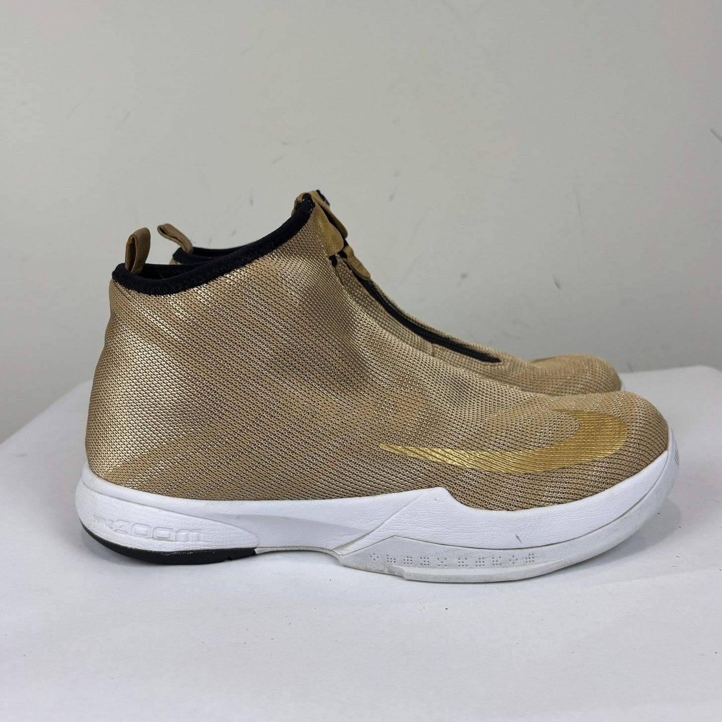 Nike Nike Zoom Kobe Icon Metallic Gold Sneakers Shoes Men's 9 Size US 9 / EU 42 - 3 Thumbnail