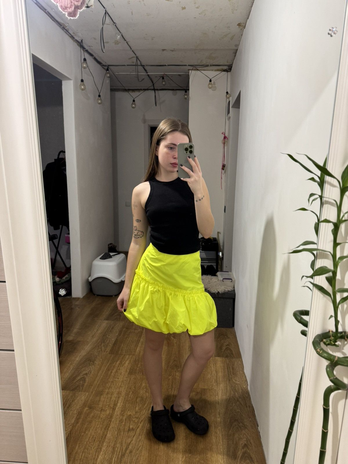 Essentiel Antwerp ESSENTIEL ANTWERP GORPCORE NYLON BLOWN MIDI SKIRT Size 25" / US 0 / IT 36 - 2 Thumbnail