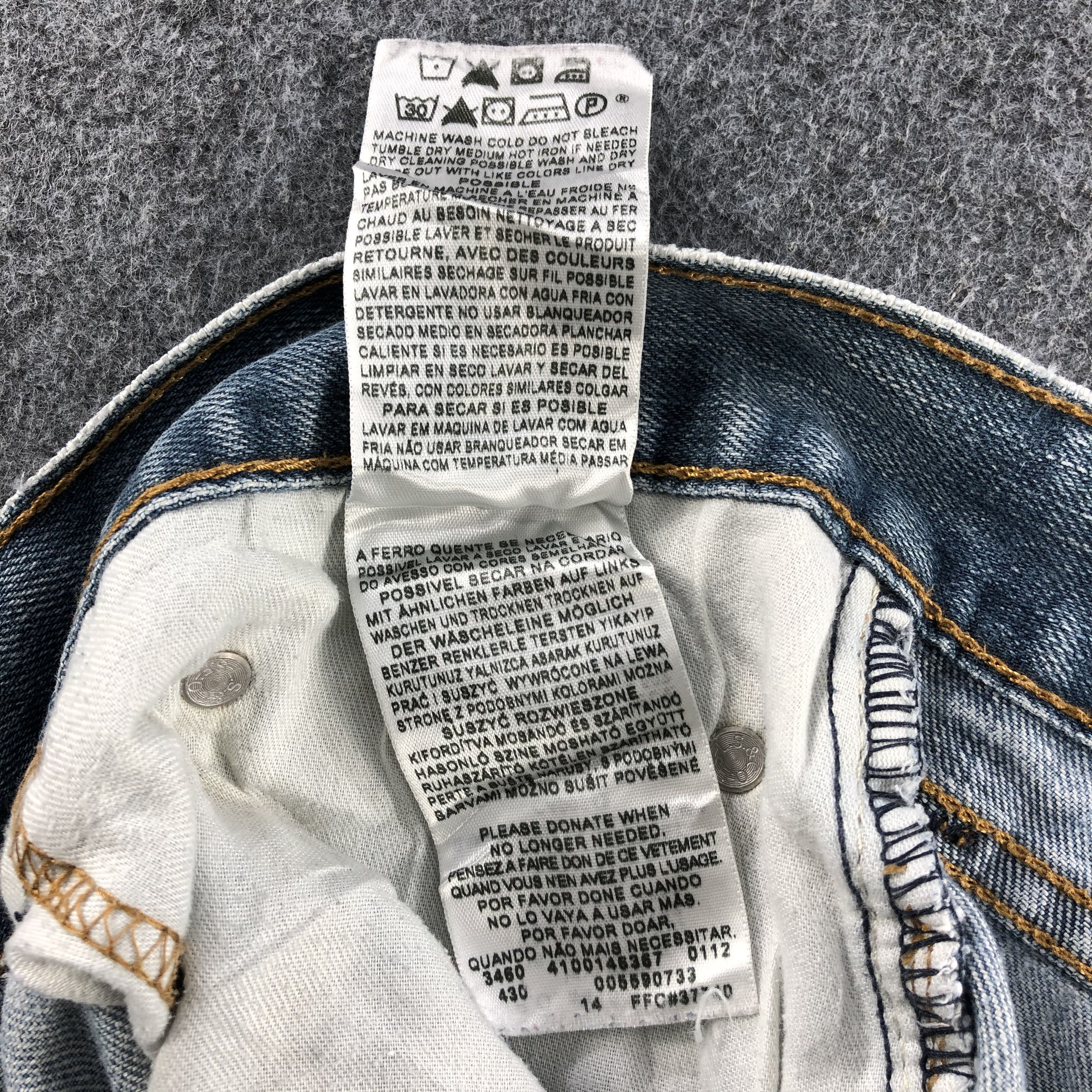 Levi's Vintage Light Wash Levis 559 Jeans-J1214 Size US 35 - 11 Thumbnail