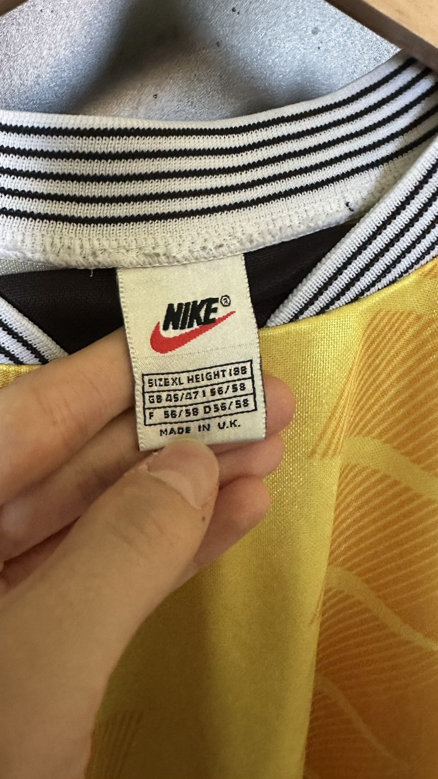 Nike × Vintage Vintage 90s Nice Rare long sleeve gym Grail football Size US XL / EU 56 / 4 - 3 Thumbnail