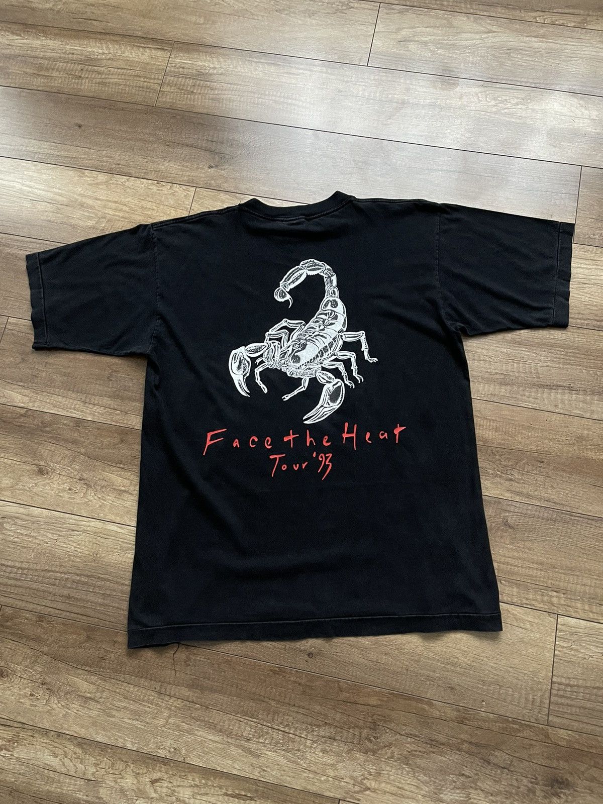 Band Tees 1993 Scorpions Vintage Face The Heat Tour Band T-Shirt Tee Size US XL / EU 56 / 4 - 7 Thumbnail