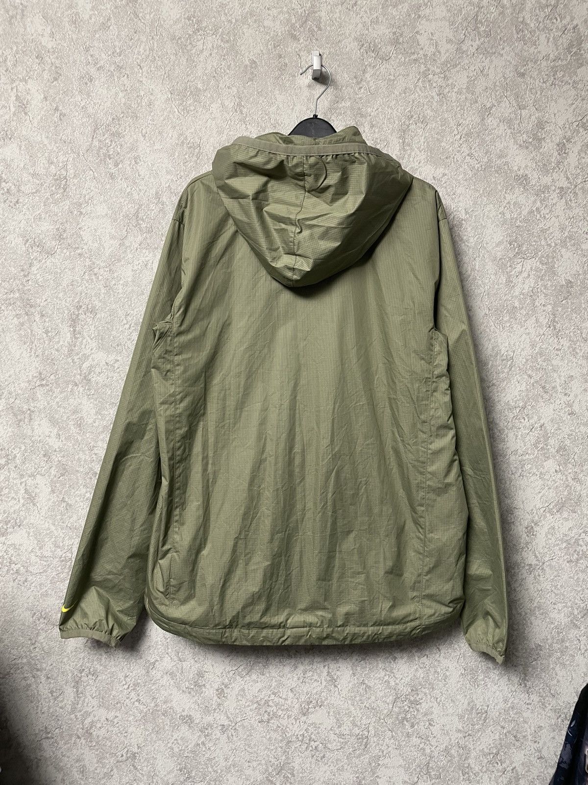 Nike ACG Vintage Nike ACG 2009 Anorak Half Zipper Light Jacket Size US M / EU 48-50 / 2 - 23 Thumbnail