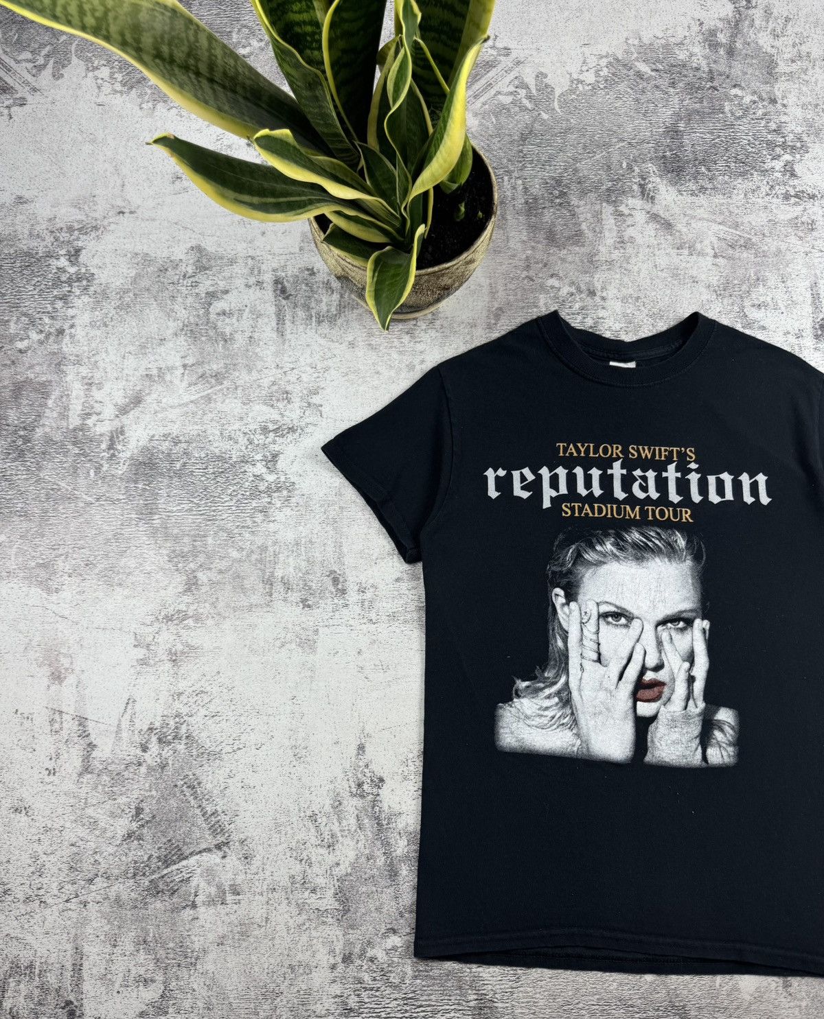 Band Tees Taylor Swift’s Reputation Stadium Black Rock Tour Merch Band Jersey T Shirt Tee Size US S / EU 44-46 / 1 - 2 Thumbnail