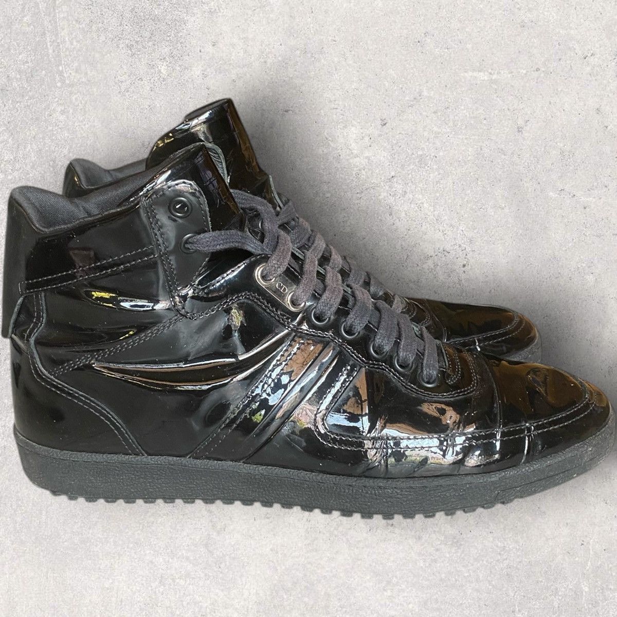 Dior Fall15 Black Patent High Top Size US 8 / EU 41 - 2 Thumbnail