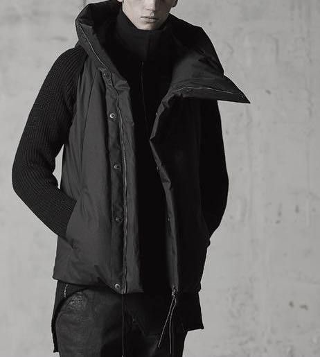 The Viridi-anne Assymetric Scar Stitch Turtleneck - WHITE JP 3 Size US L / EU 52-54 / 3 - 7 Thumbnail