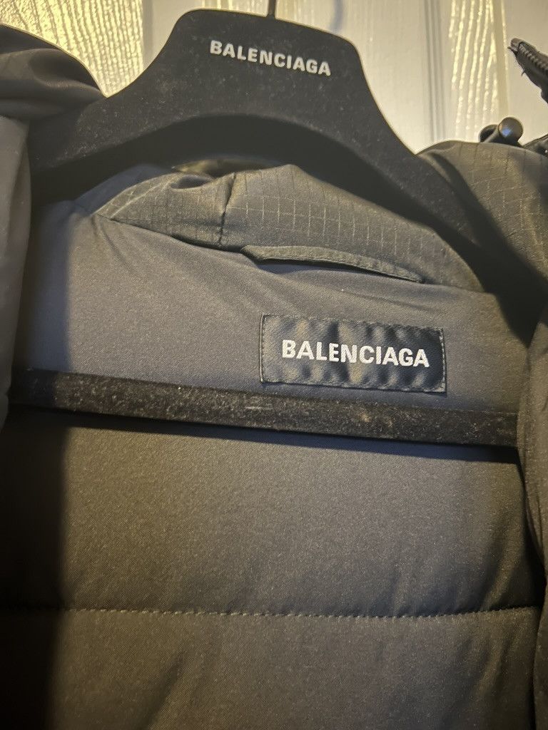 Balenciaga Balenciaga Cropped Ripstop Puffer sz 46 Size US S / EU 44-46 / 1 - 6 Thumbnail