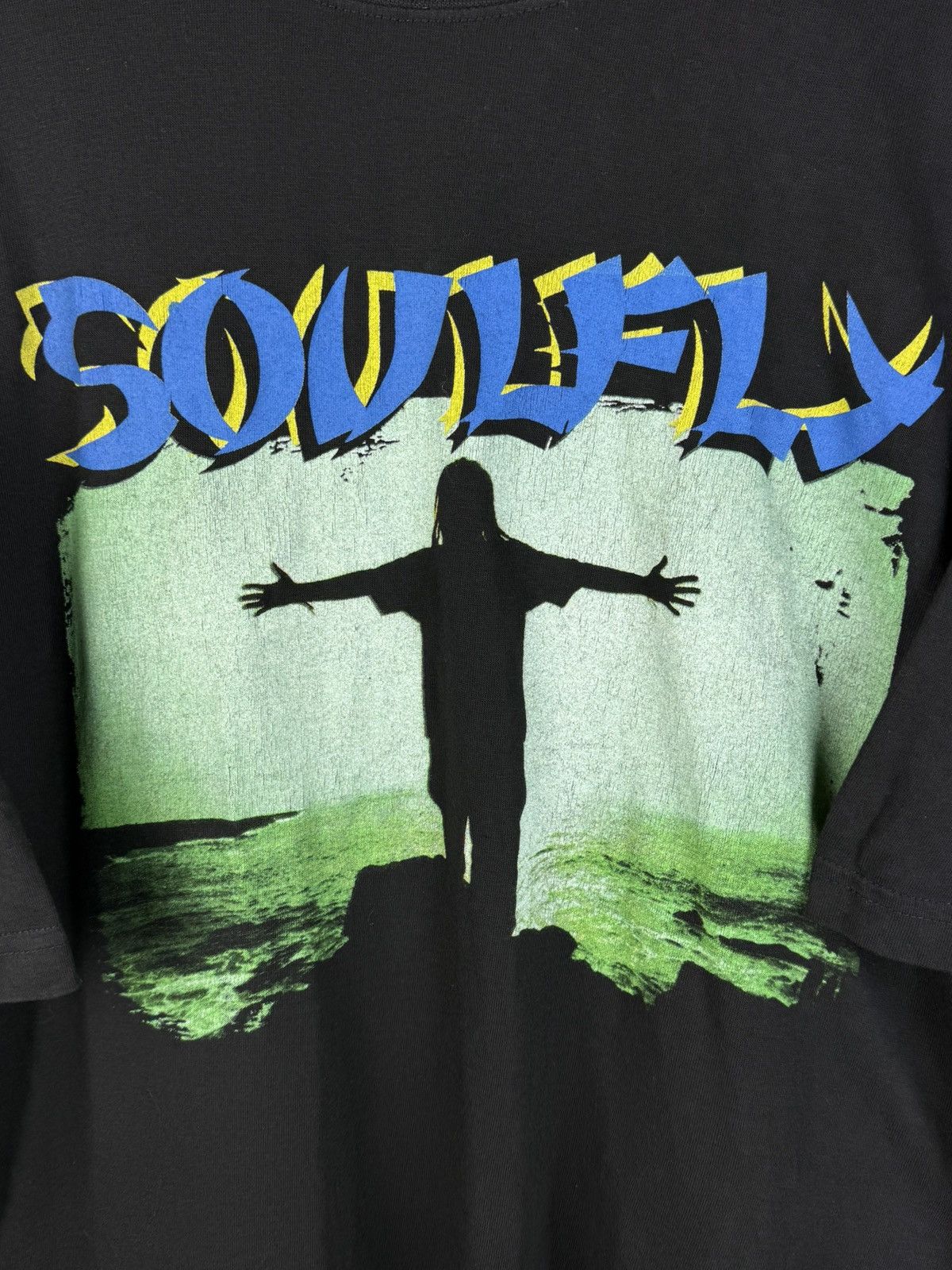 Band Tees 90s Vintage Soulfly 1998 Blue Grape Metal Band T-Shirt XXL Size US XXL / EU 58 / 5 - 2 Thumbnail