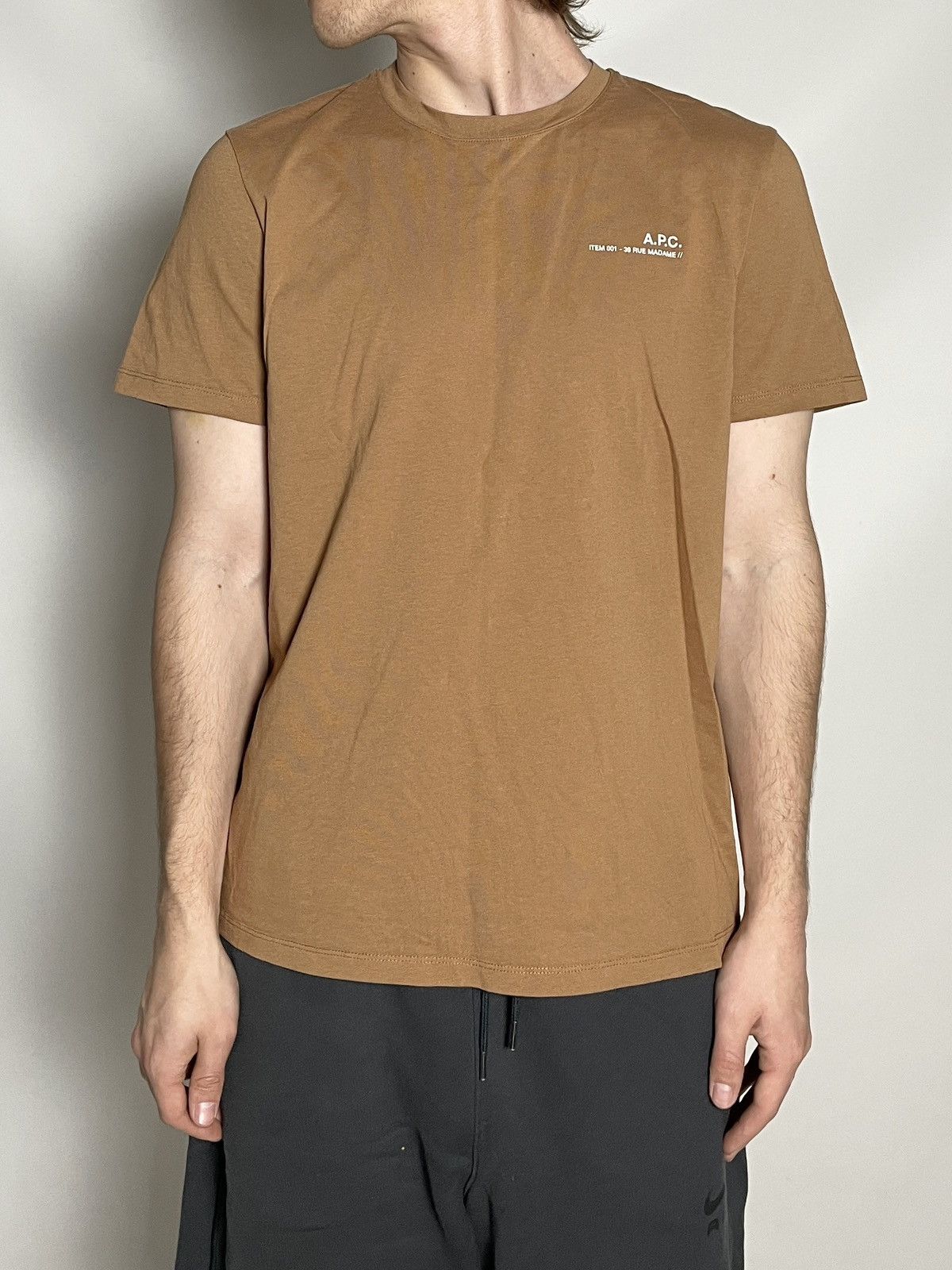 A.P.C. × Carhartt × Japanese Brand 🪵RARE🪵 A.P.C. Terracotta brown basic Tee shirt Size US M / EU 48-50 / 2 - 10 Thumbnail