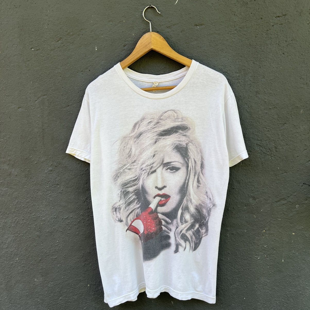 Band Tees Thrashed Vintage Madonna Tour Tee Size US M / EU 48-50 / 2 - 1 Thumbnail