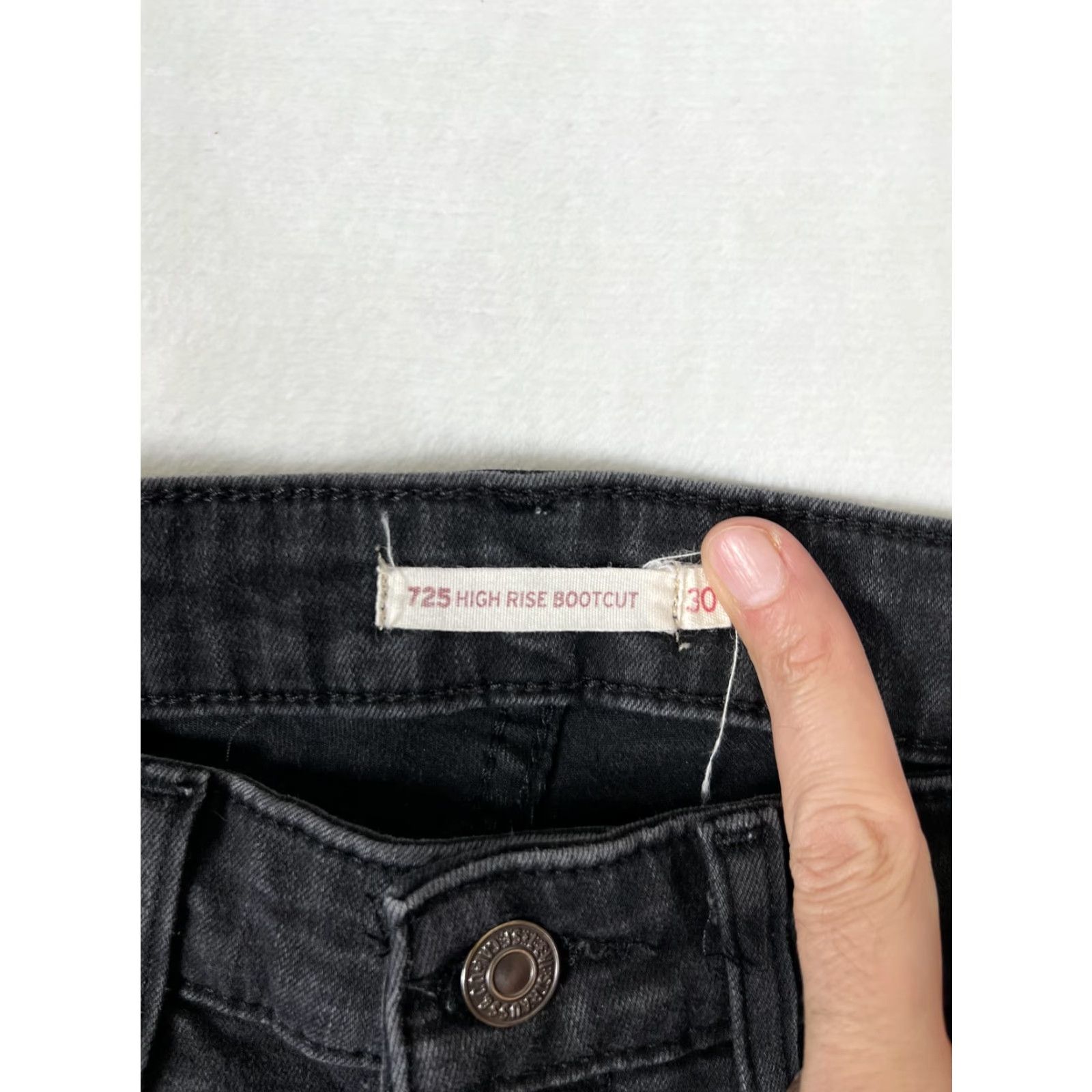 Levi's Levi's Jeans 725 High Rise Bootcut 30x32 Womens Black Denim Stretch Pull Zip Inseam 32 Size 30" / US 8 / IT 44 - 4 Thumbnail