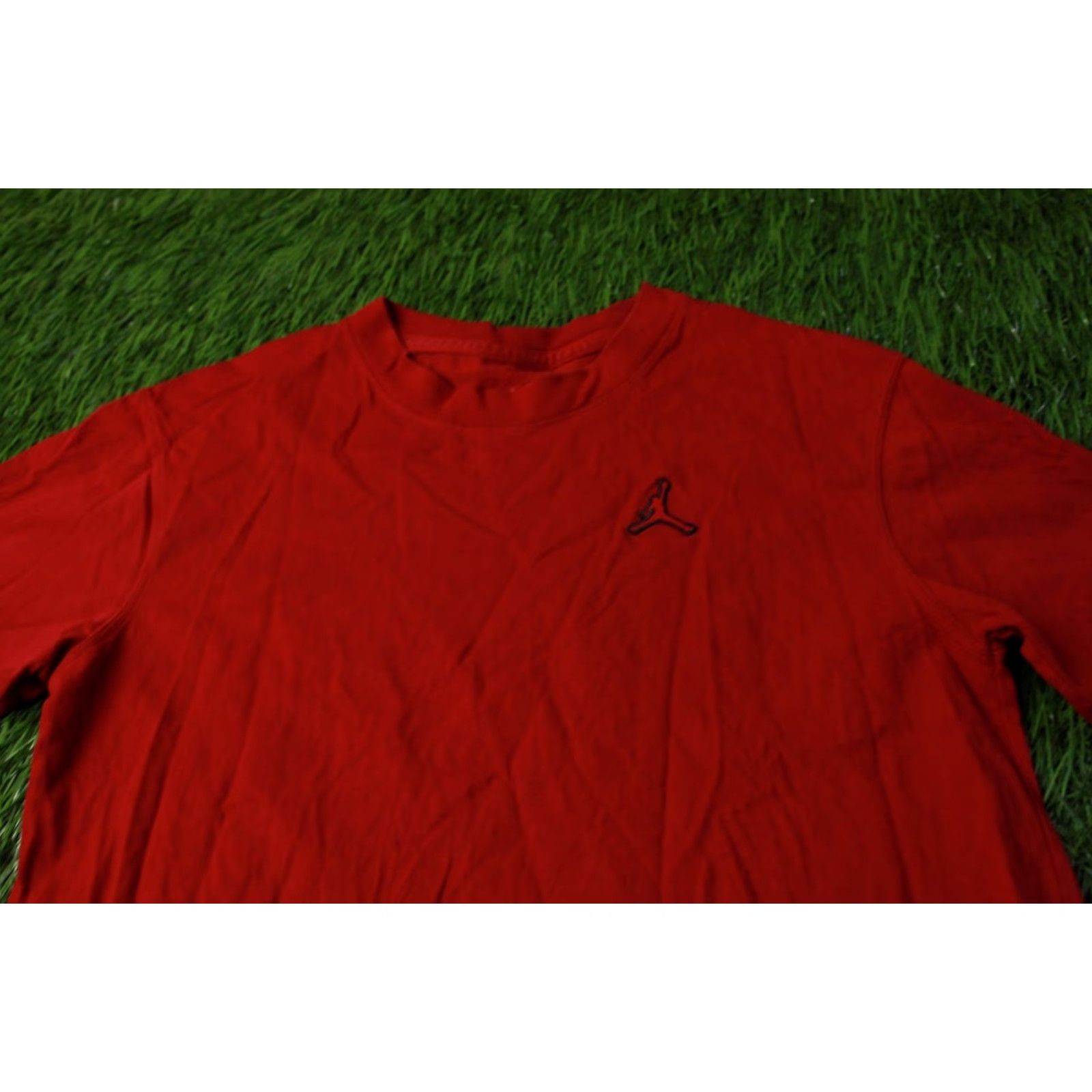 Nike NIKE AIR JORDAN ESSENTIALS T-Shirt WOMEN Casual XS Red 2022 Regular Size Type: T-Shirt 100% Cotton Size XS / US 0-2 / IT 36-38 - 2 Thumbnail