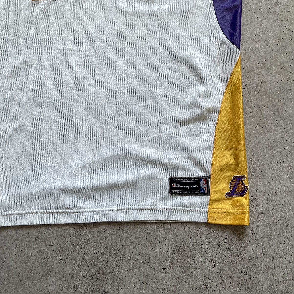 Champion × NBA × Vintage Lakers Champion vintage jersey NBA Size US XL / EU 56 / 4 - 3 Thumbnail