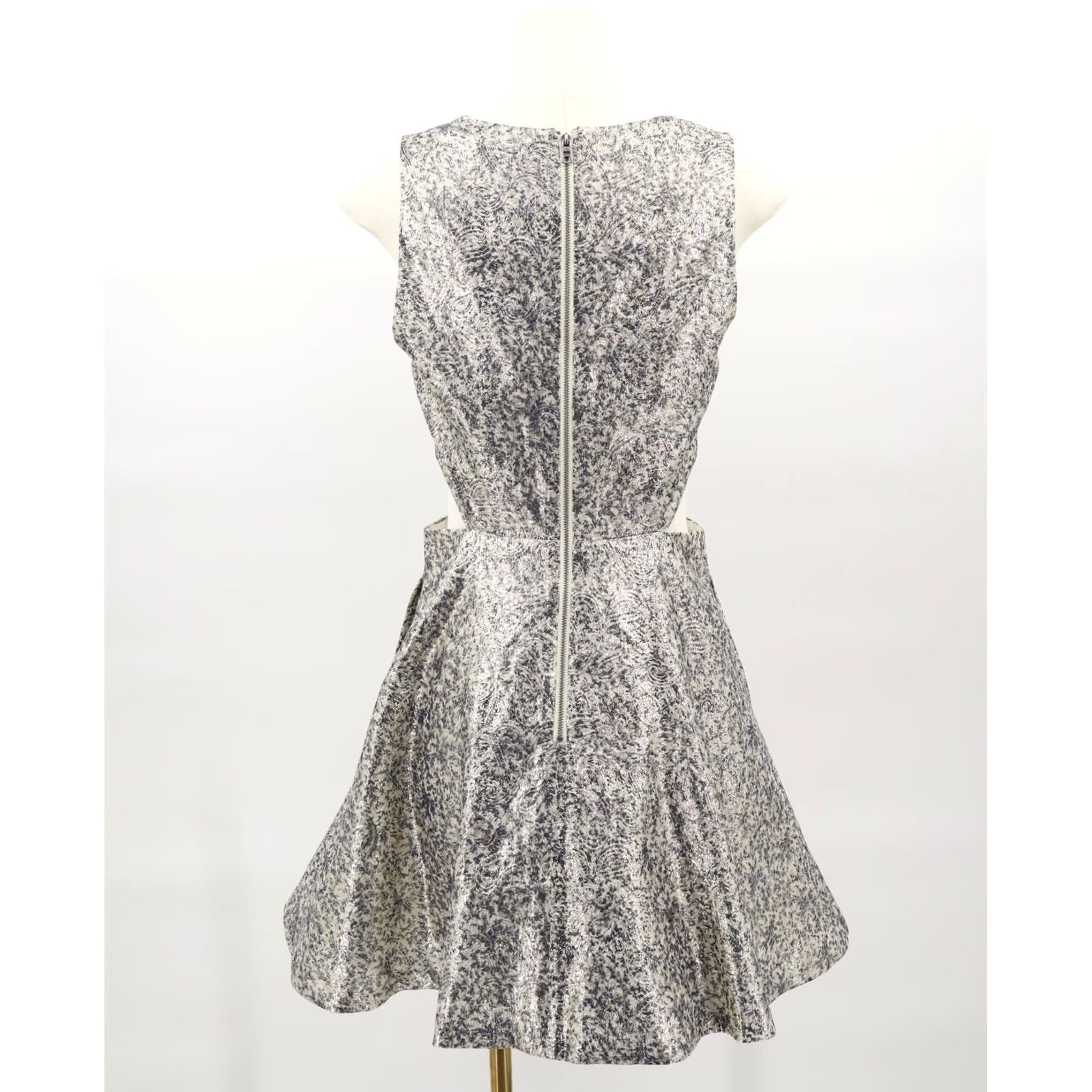 Alice + Olivia Alice + Olivia Women's Varita Metallic Jacquard Side Cut Out Fit & Flare Mini Sz 0, Silk, Polyester, Dry Clean Only, Floral, Clubwear, Short Dress Size XS / US 0-2 / IT 36-38 - 2 Thumbnail