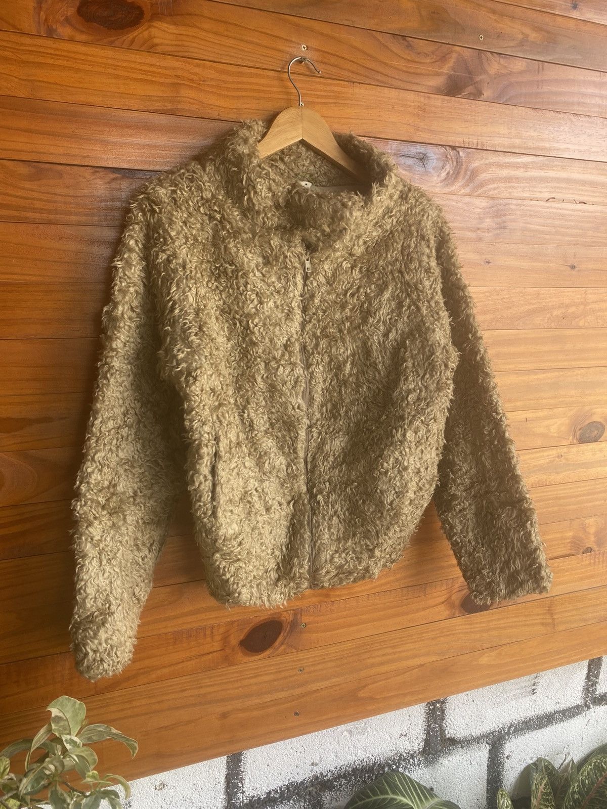 Issey Miyake Vintage Tsumori Chisato Curly Fleece Jacket Beige Japanese Size US M / EU 48-50 / 2 - 5 Thumbnail