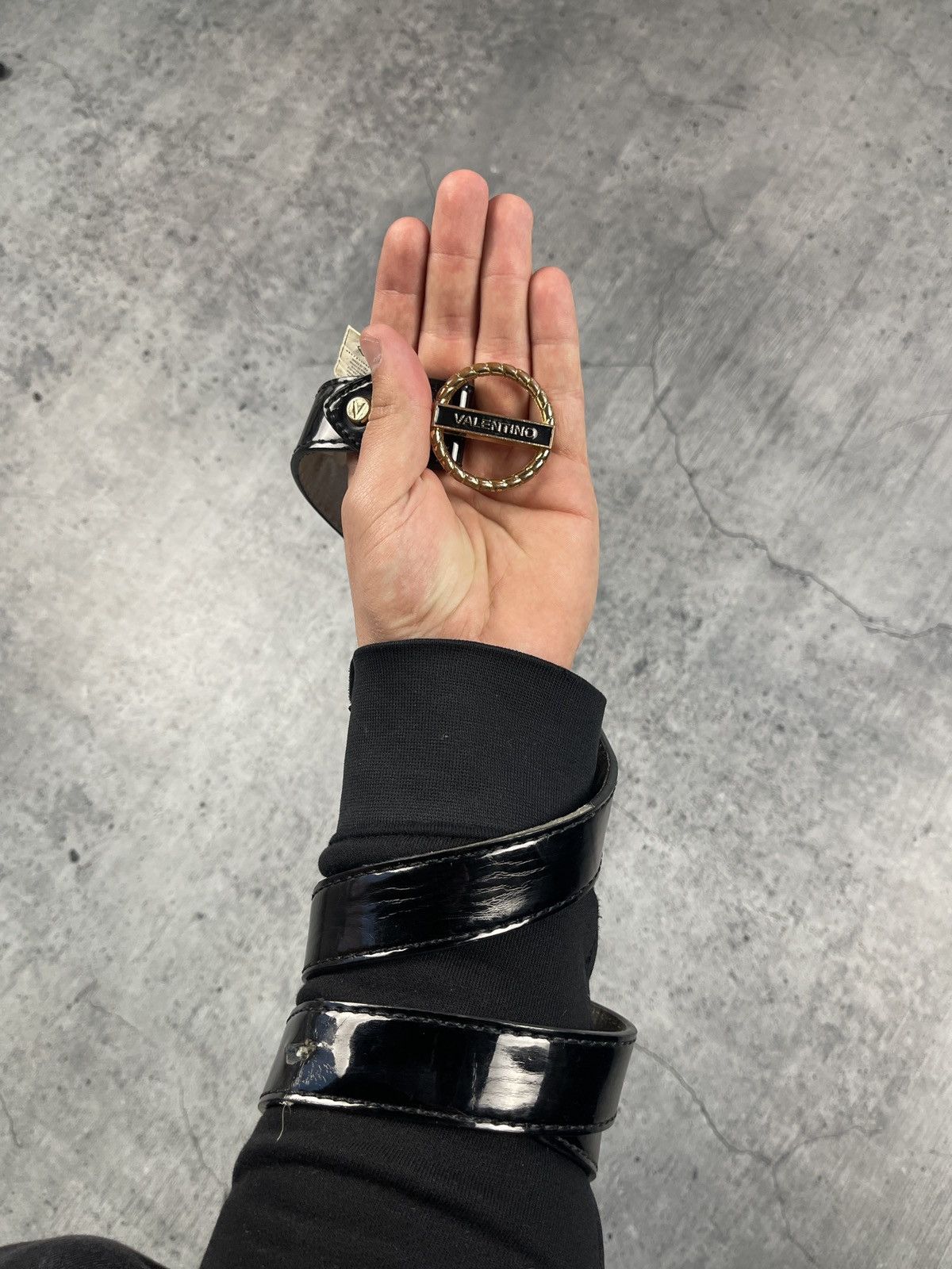 Valentino × Vintage Vintage Valentino Gold Buckle Leather Belt Size ONE SIZE - 2 Thumbnail