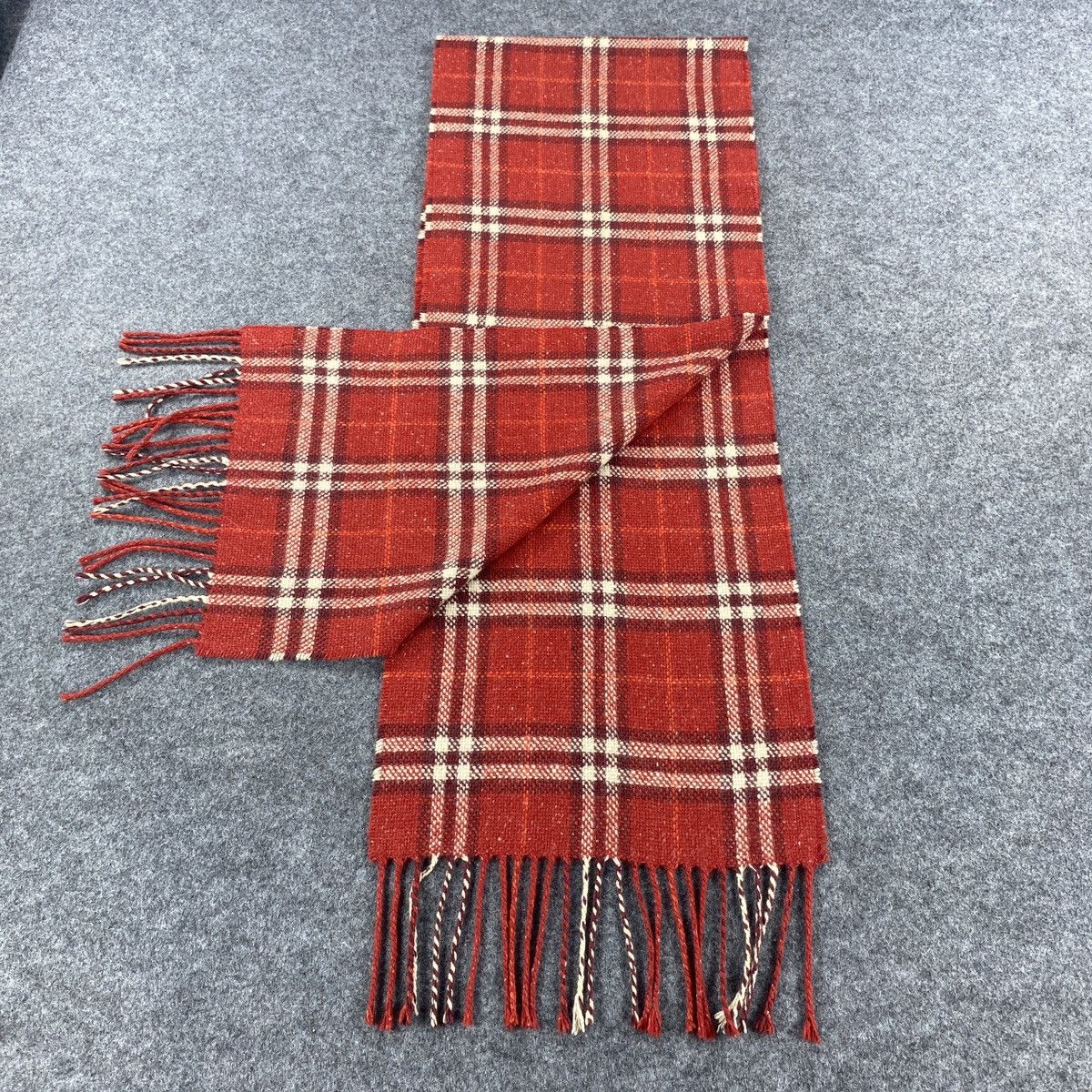 Burberry × Vintage Burberry Scarf # Muffler # Neckwear # D670 Size ONE SIZE - 7 Thumbnail