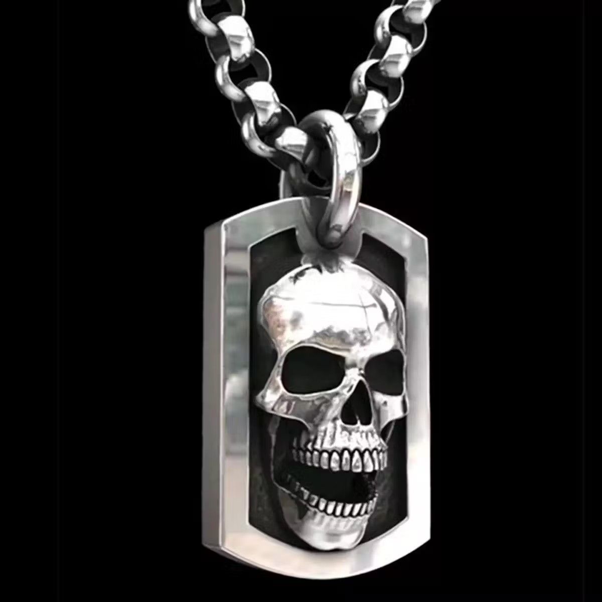 Jewelry × Vintage Skull Dog Tags Chain Skeleton Gothic Death Military Chrome Size ONE SIZE - 2 Thumbnail