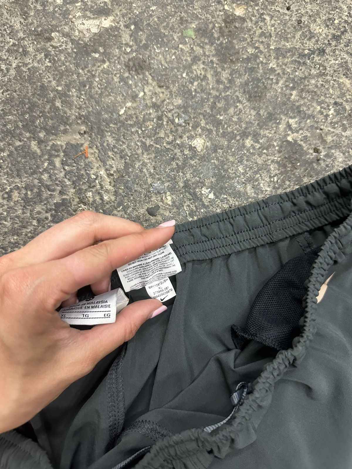 Nike Y2K Nike track pants Size US 30 / EU 46 - 5 Thumbnail