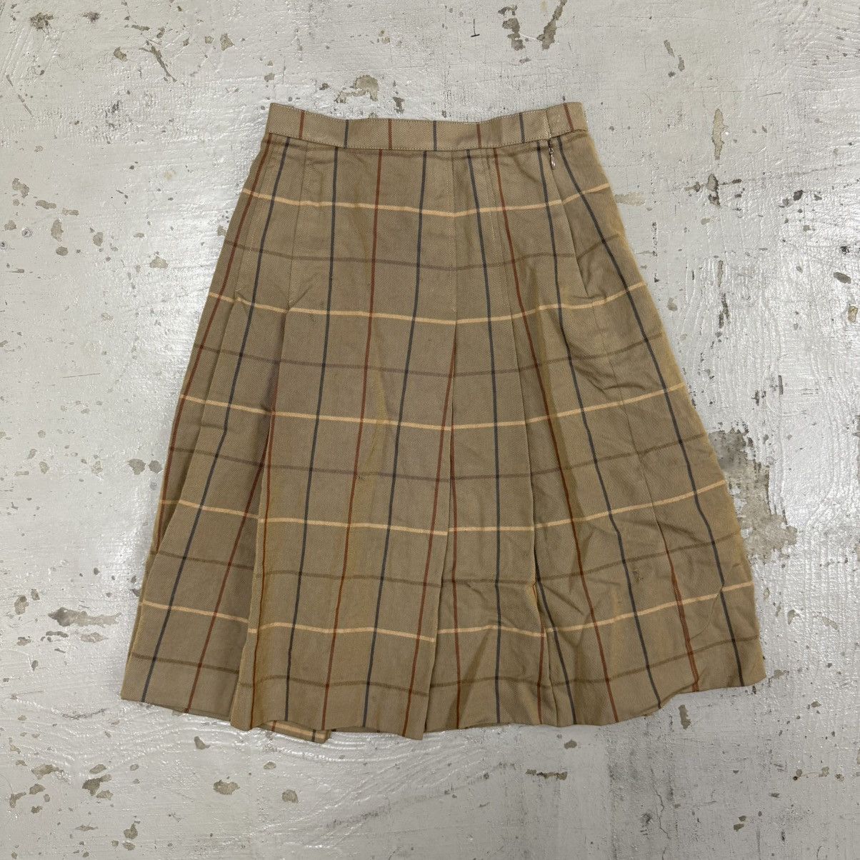 Burberry Burberrys Vintage Wool Plaid Midi Skirt Size 25" / US 0 / IT 36 - 1 Thumbnail
