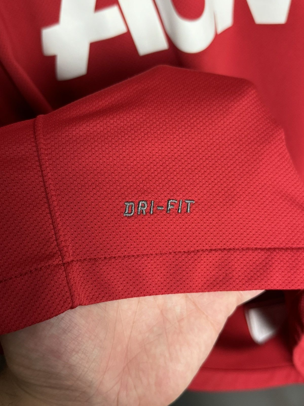 Nike Manchester United 11/12 Home Mitchell Football Jersey Size US L / EU 52-54 / 3 - 4 Thumbnail