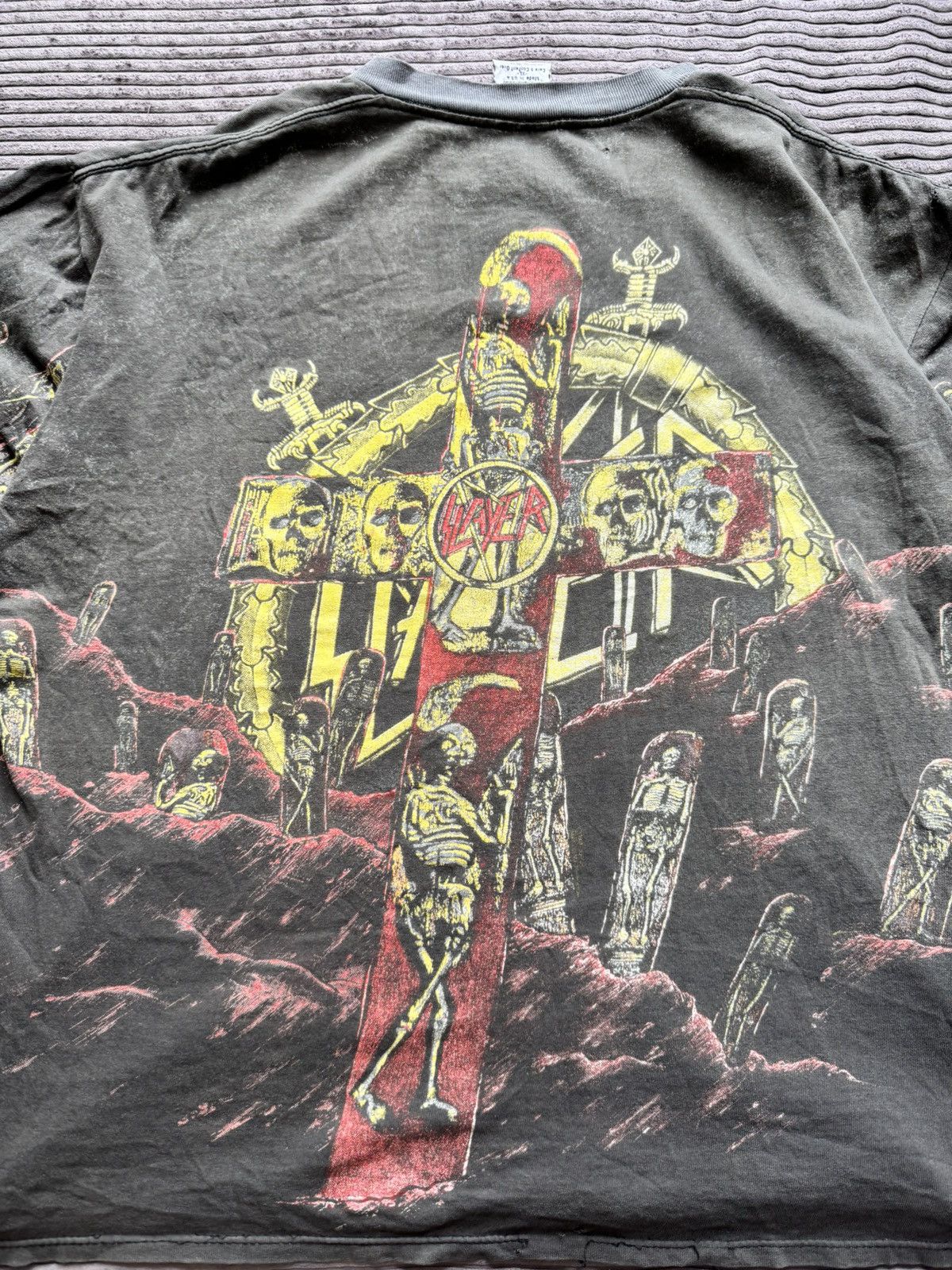 Band Tees 1991 SLAYER PERFECT WASH & THRASHED Metal BAND-Tee AOP 90s Size US XL / EU 56 / 4 - 14 Thumbnail