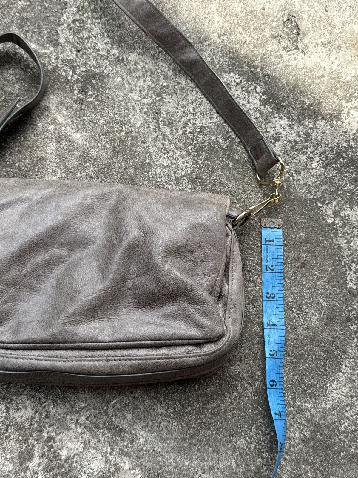 Vintage Leather Bags City Sling Bag Size ONE SIZE - 11 Thumbnail