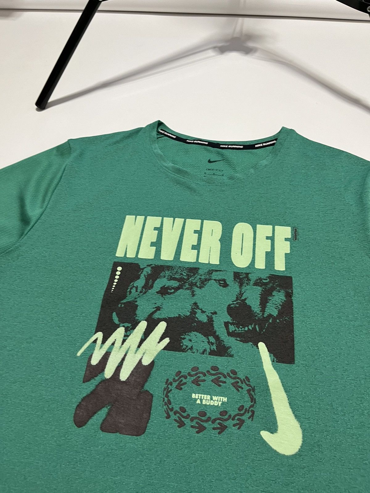 Nike Nike Running Wild Run Miler Tee Size US M / EU 48-50 / 2 - 4 Thumbnail